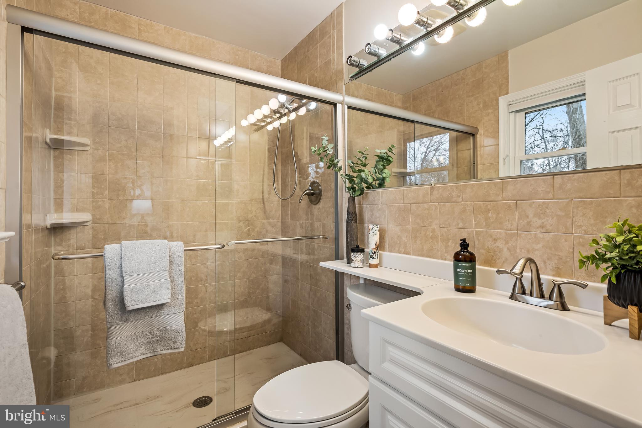 CHESTERBROOK WOODS - Residential