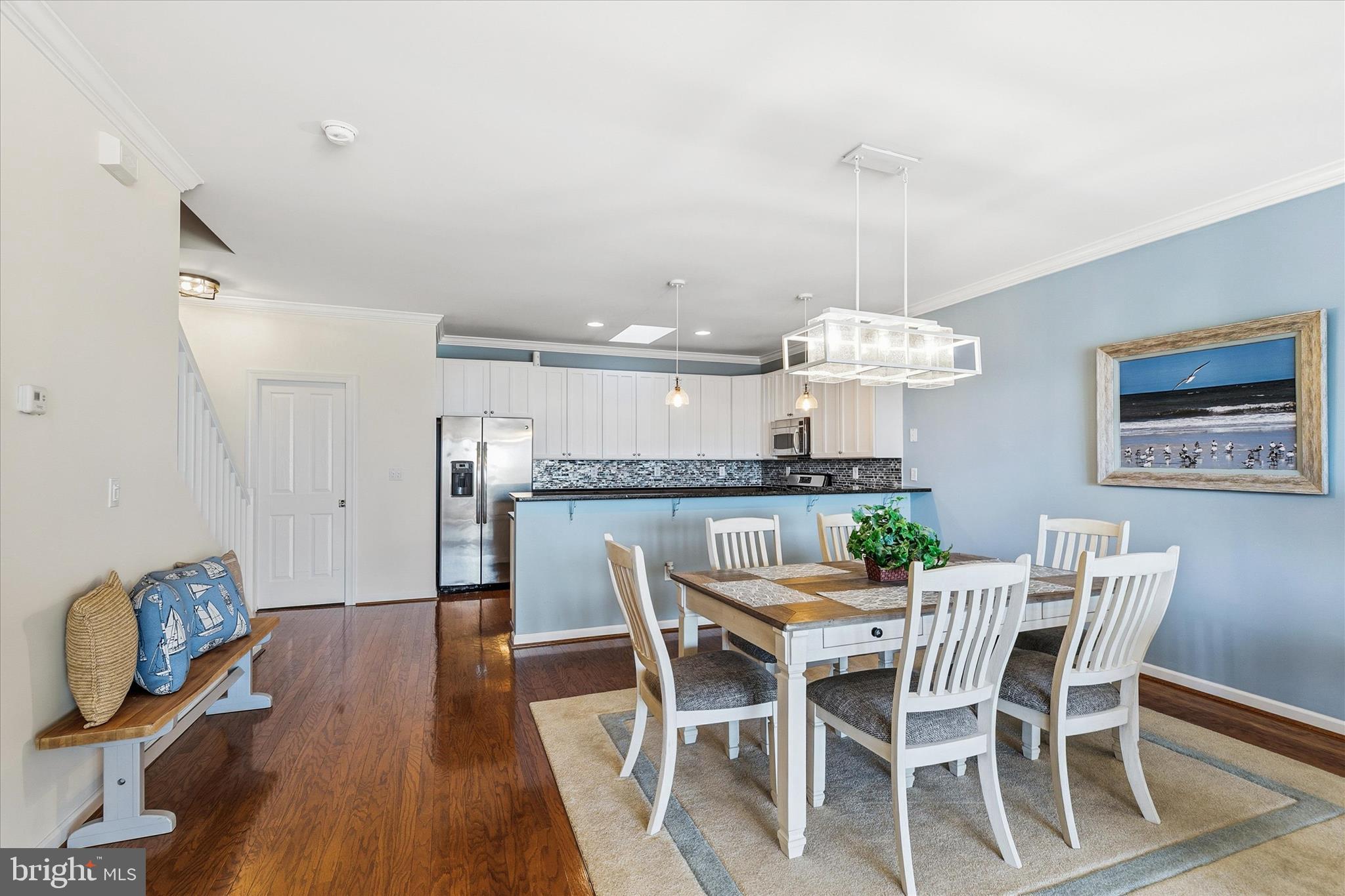 BAYVILLE SHORES - Residential