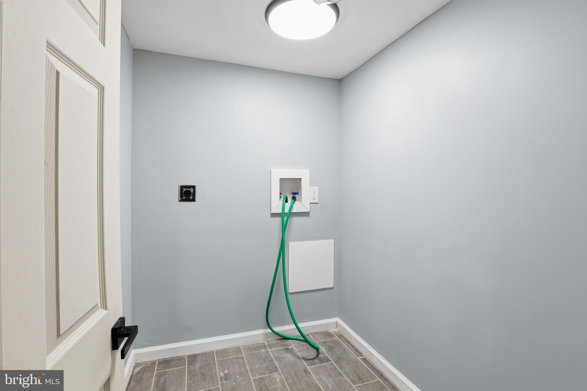 COBBS CREEK - Residential