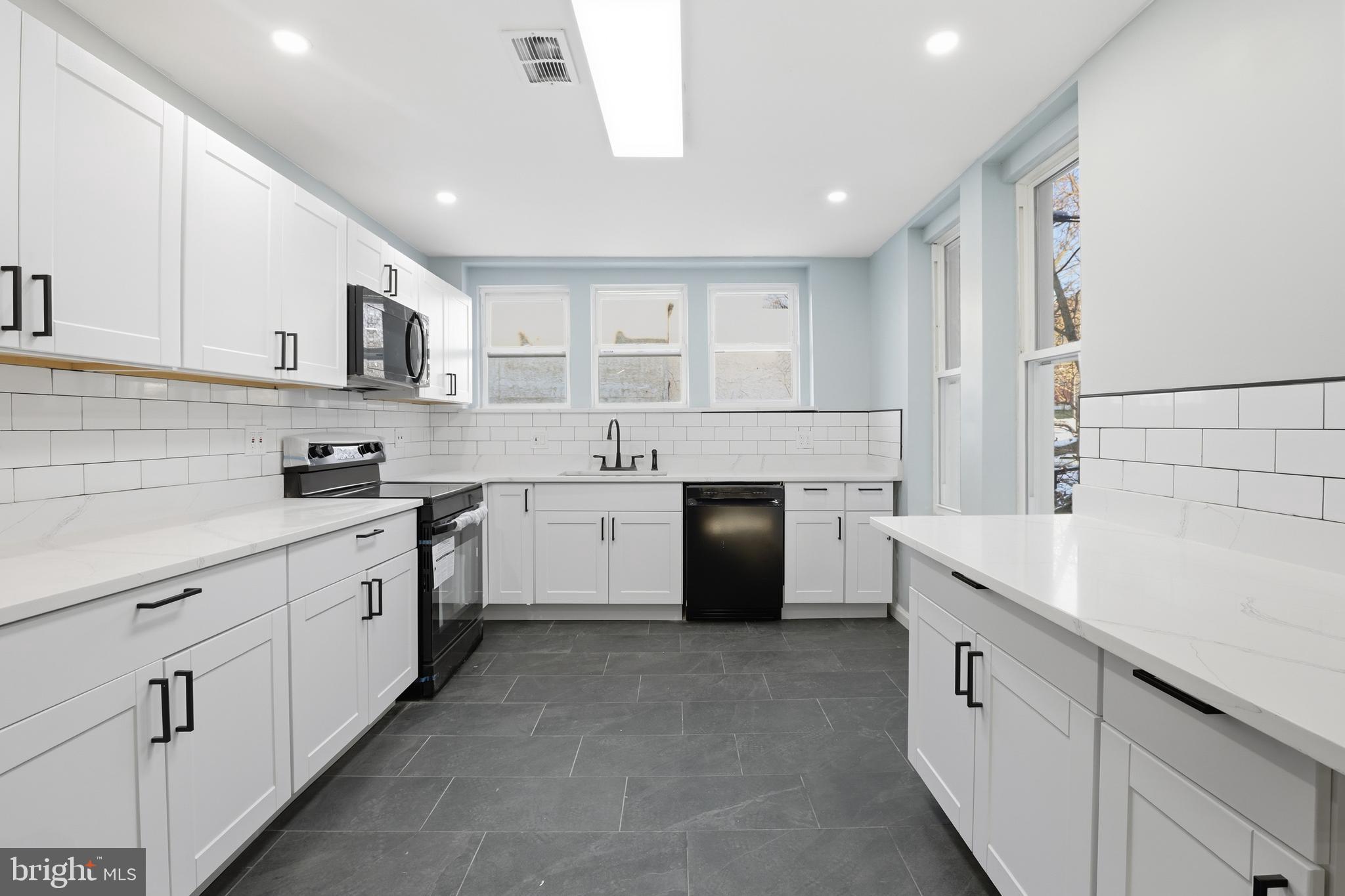 COBBS CREEK - Residential