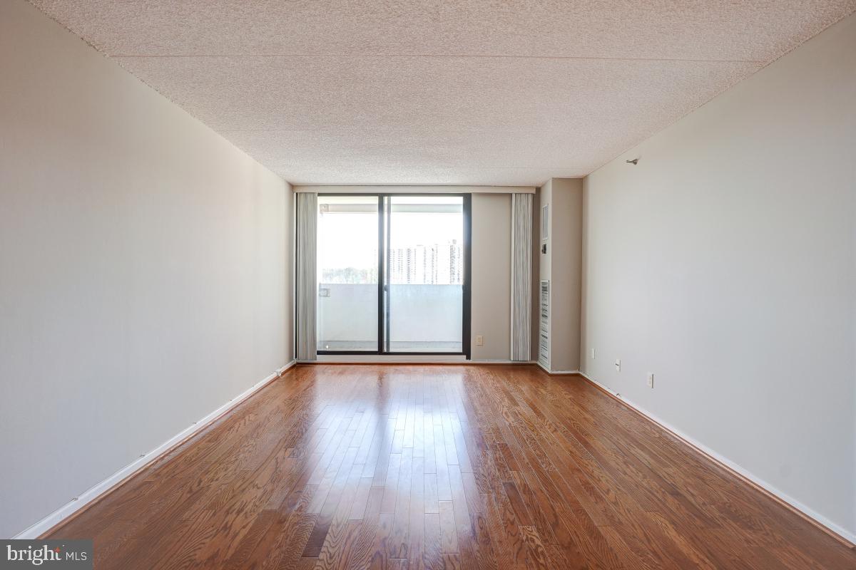 HIGHPOINTE - Residential Lease