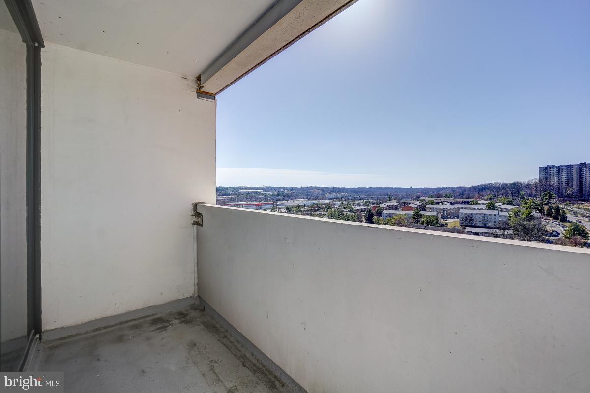 HIGHPOINTE - Residential Lease