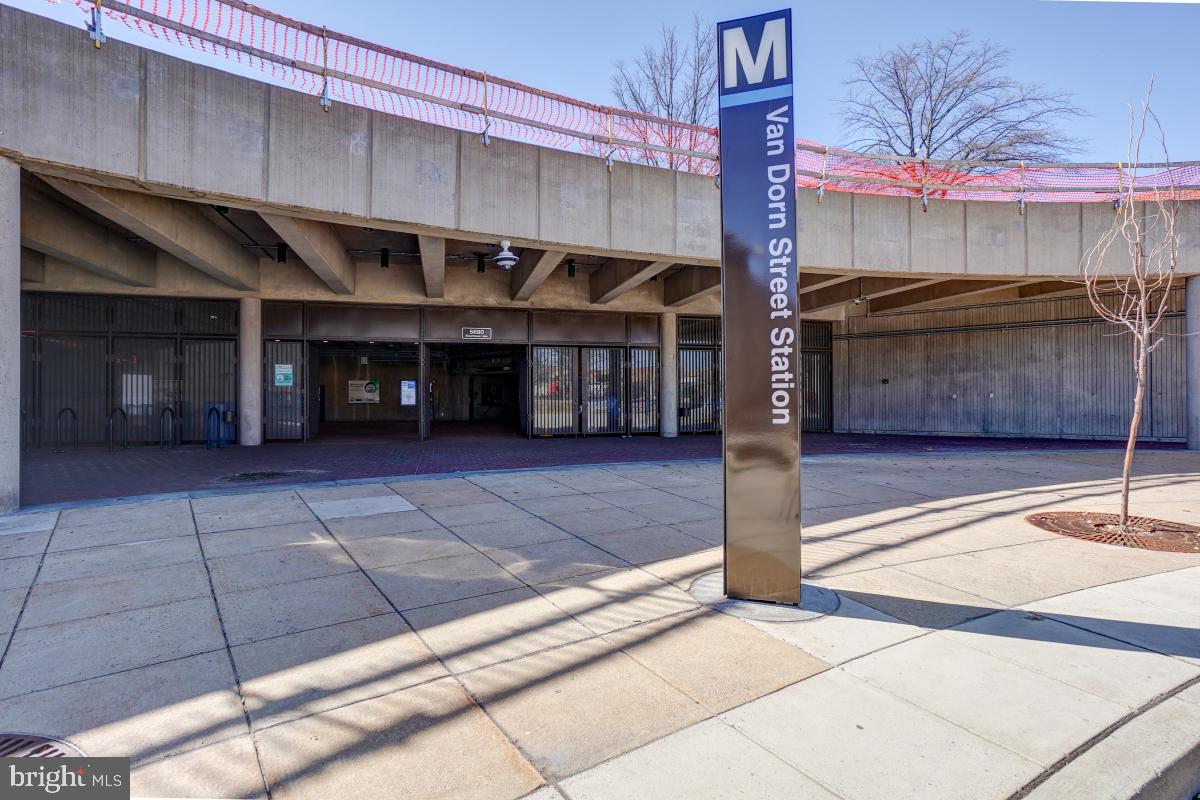 HIGHPOINTE - Residential Lease