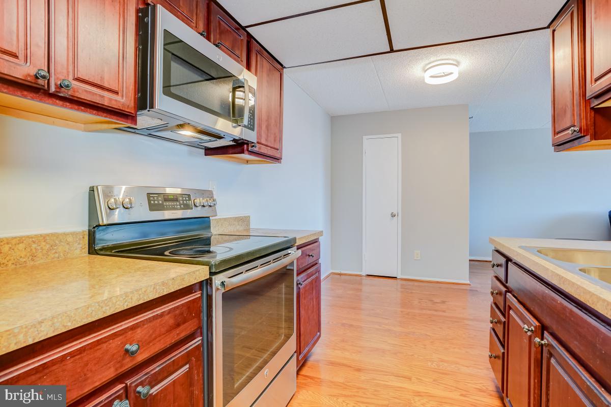 HIGHPOINTE - Residential Lease