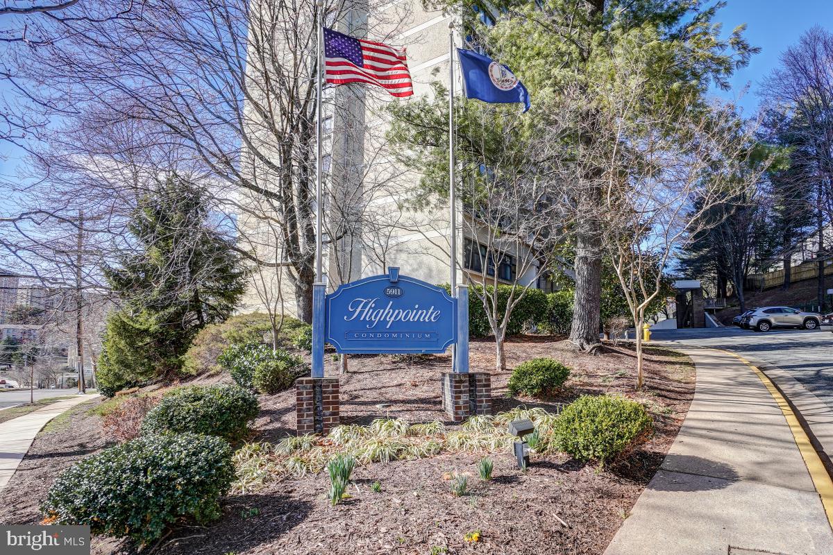 HIGHPOINTE - Residential Lease