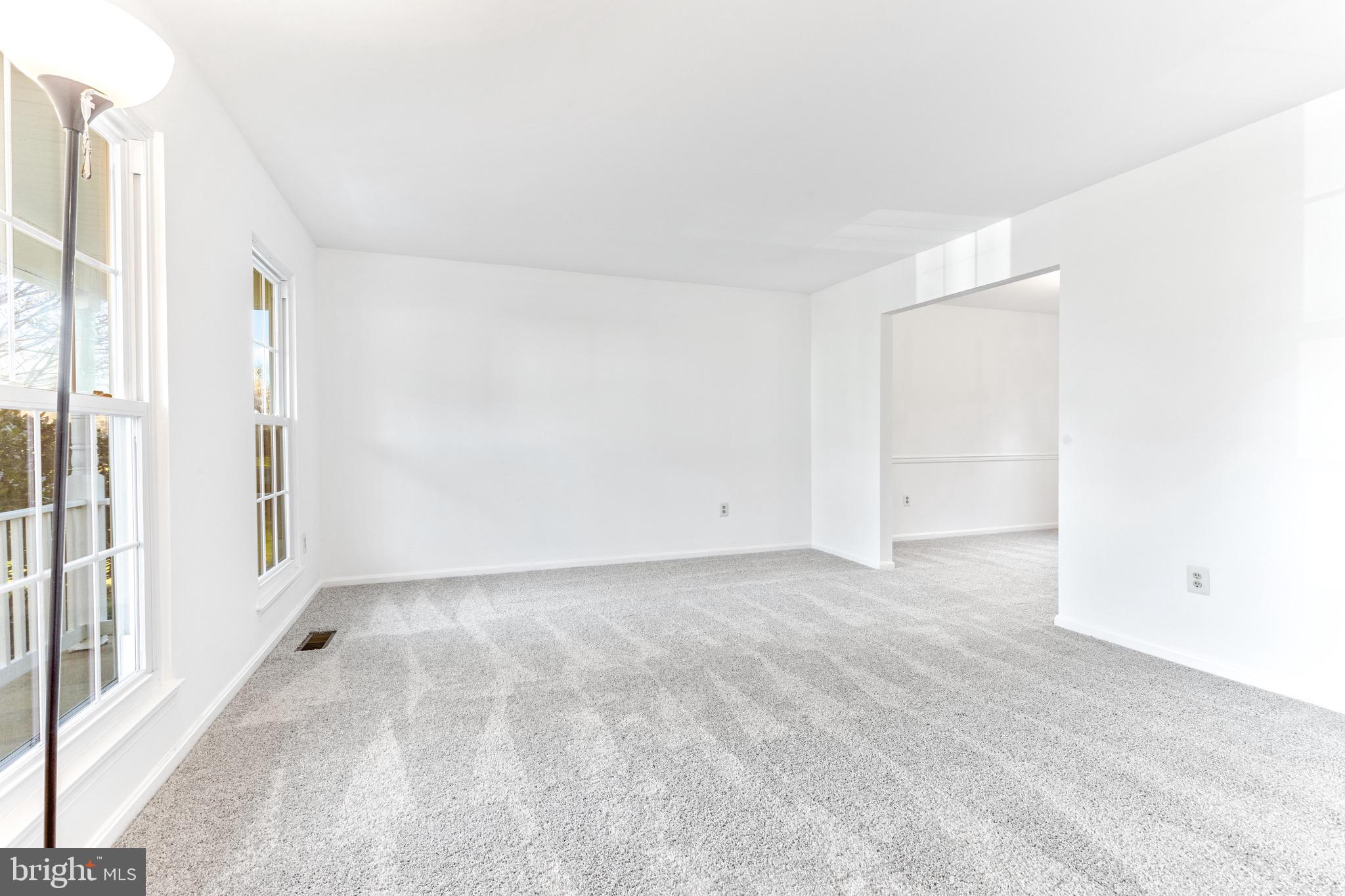 OAK SPRINGS - Residential