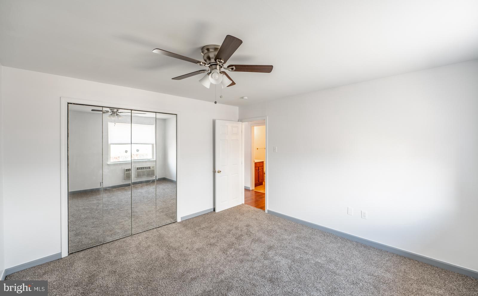 COURT OF HENDERSON - Residential