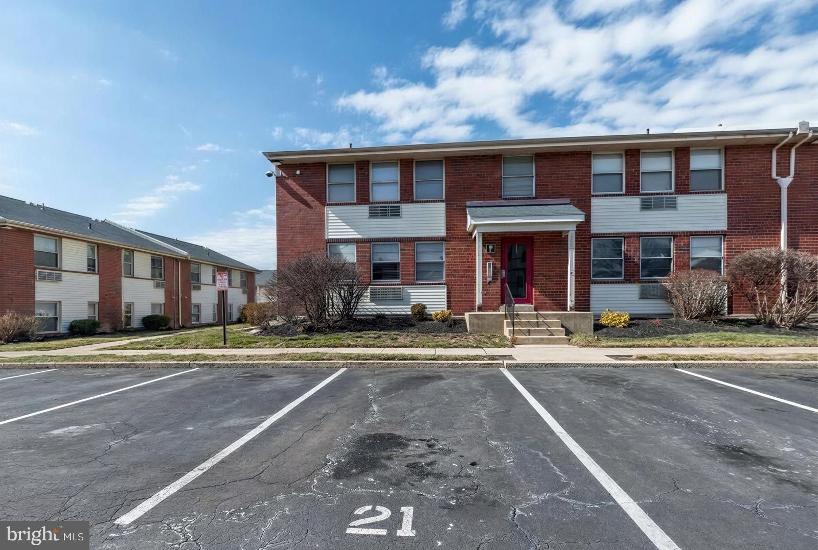 200 PRINCE FREDERICK F-4