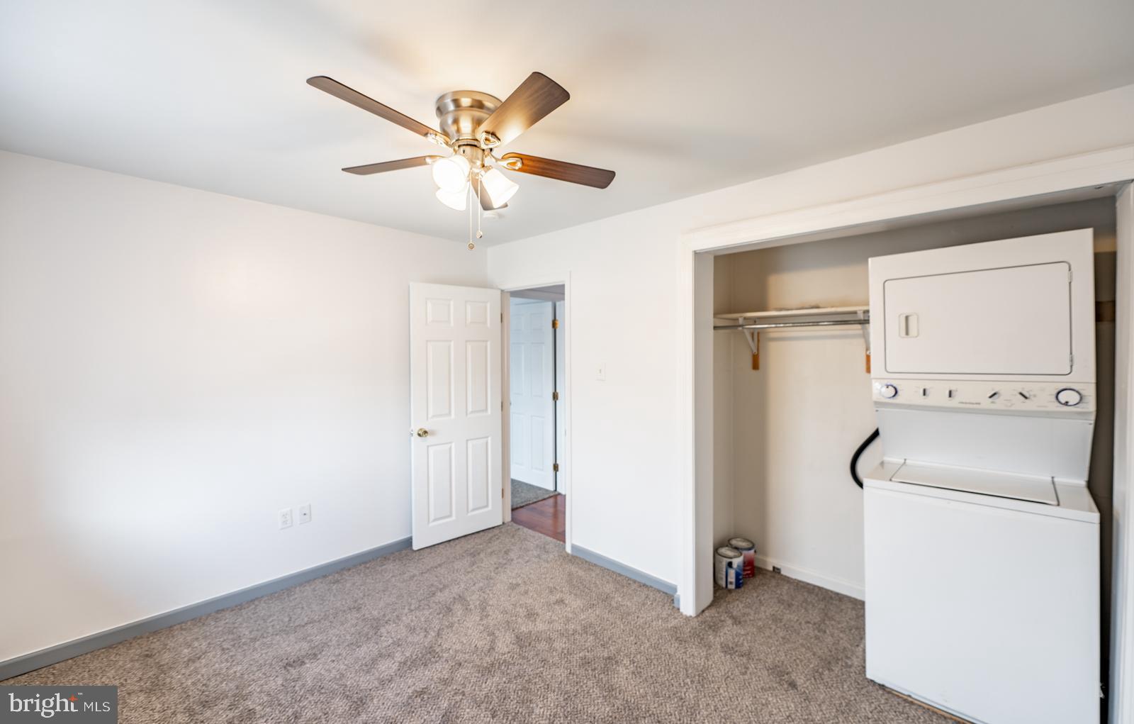 COURT OF HENDERSON - Residential