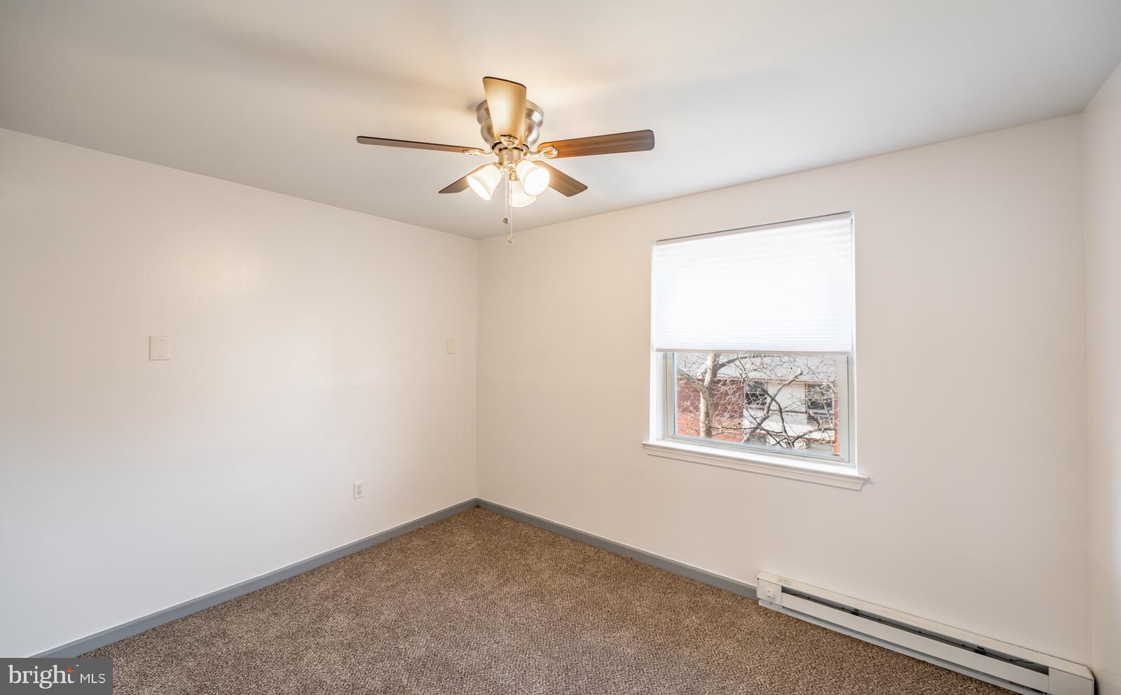 COURT OF HENDERSON - Residential