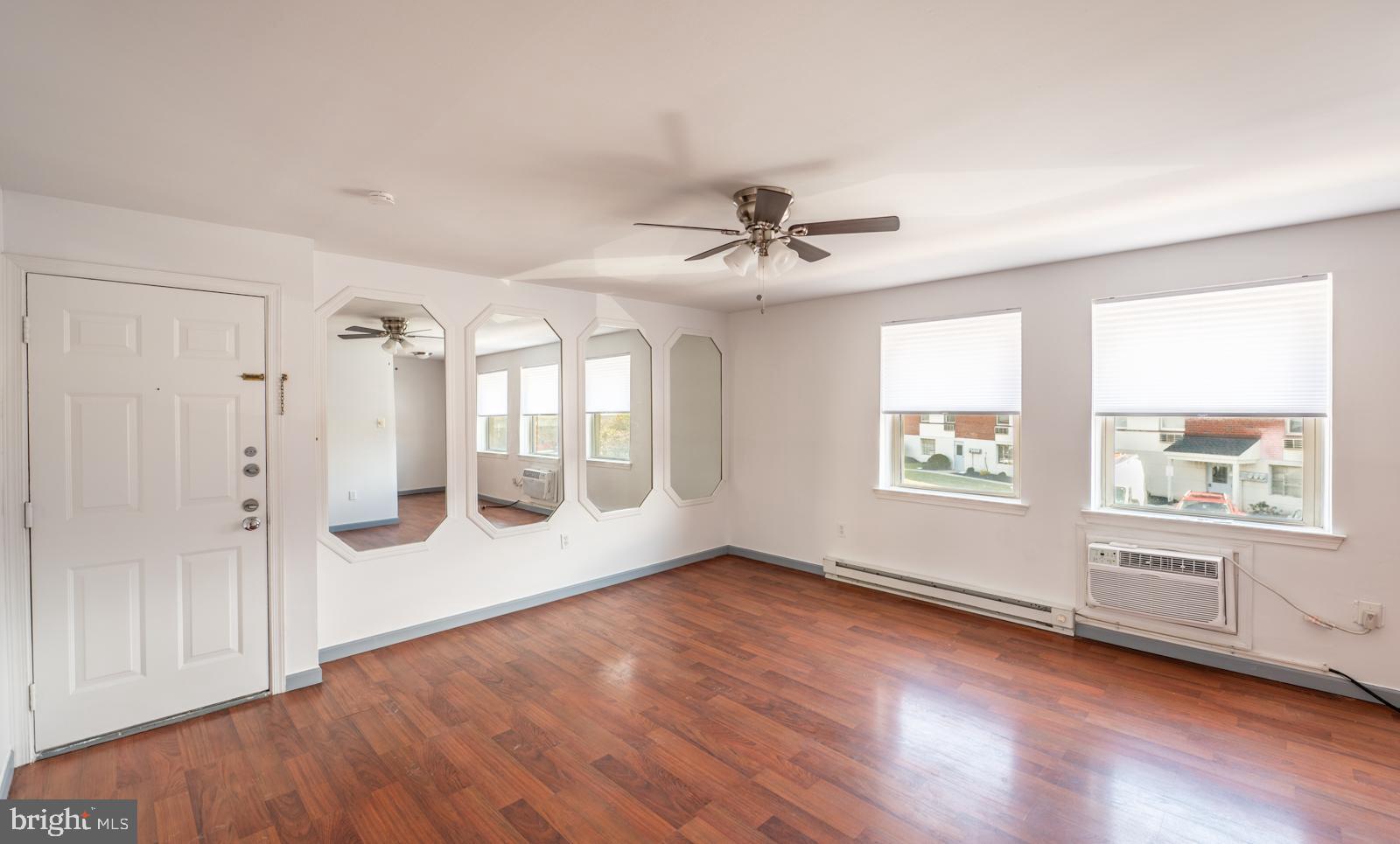 200 PRINCE FREDERICK F-4