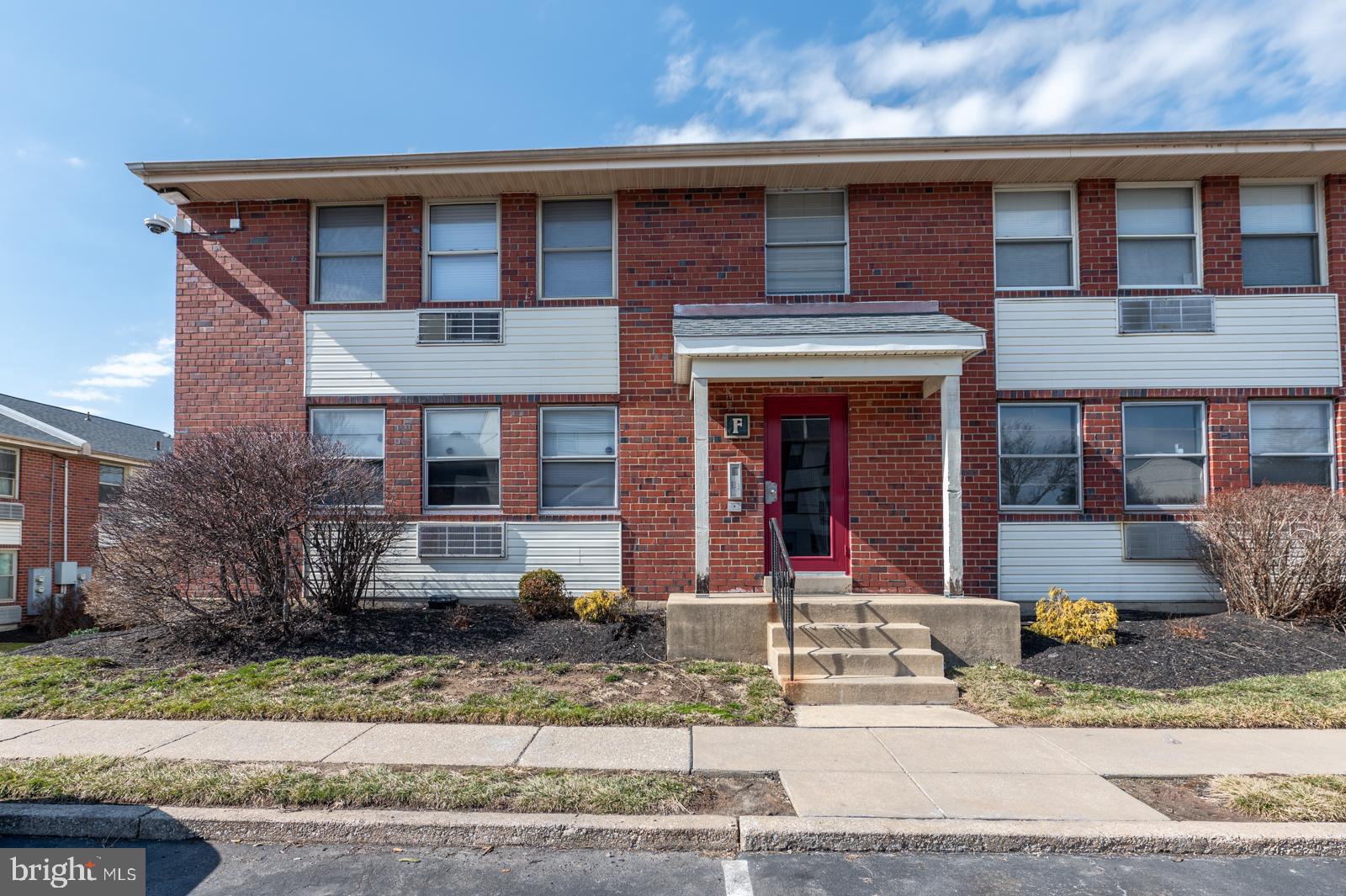 200 PRINCE FREDERICK F-4