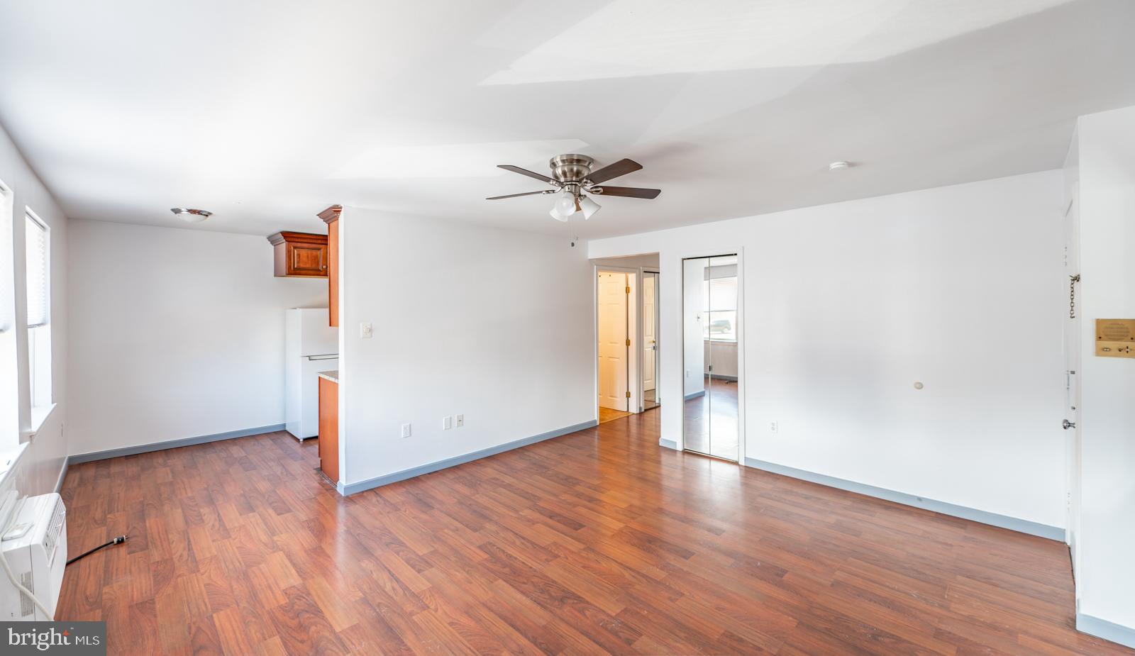 COURT OF HENDERSON - Residential