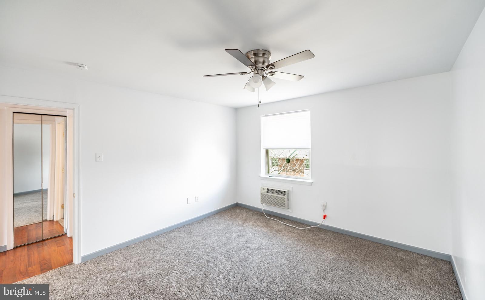 COURT OF HENDERSON - Residential