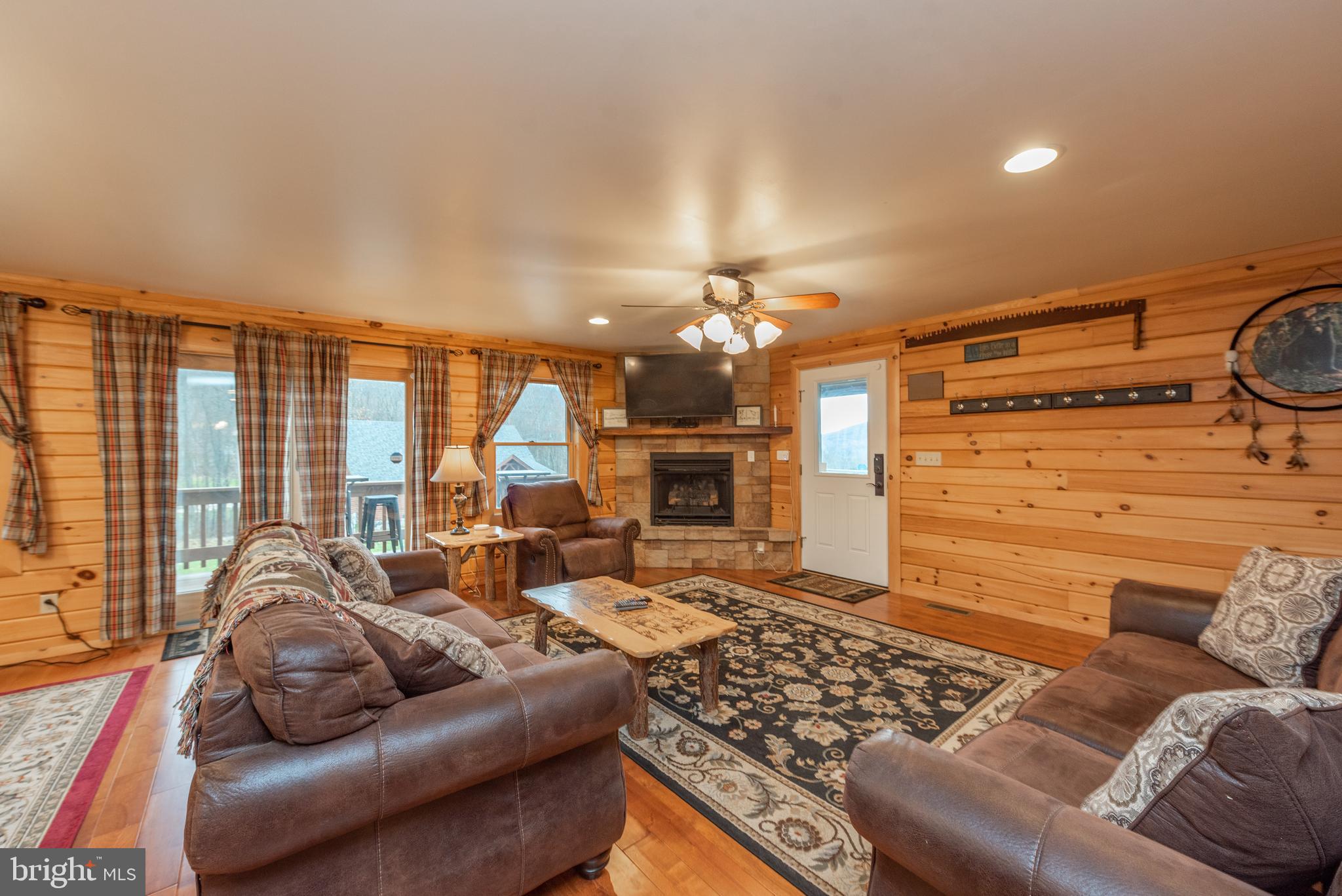 FANTASY VALLEY - Residential