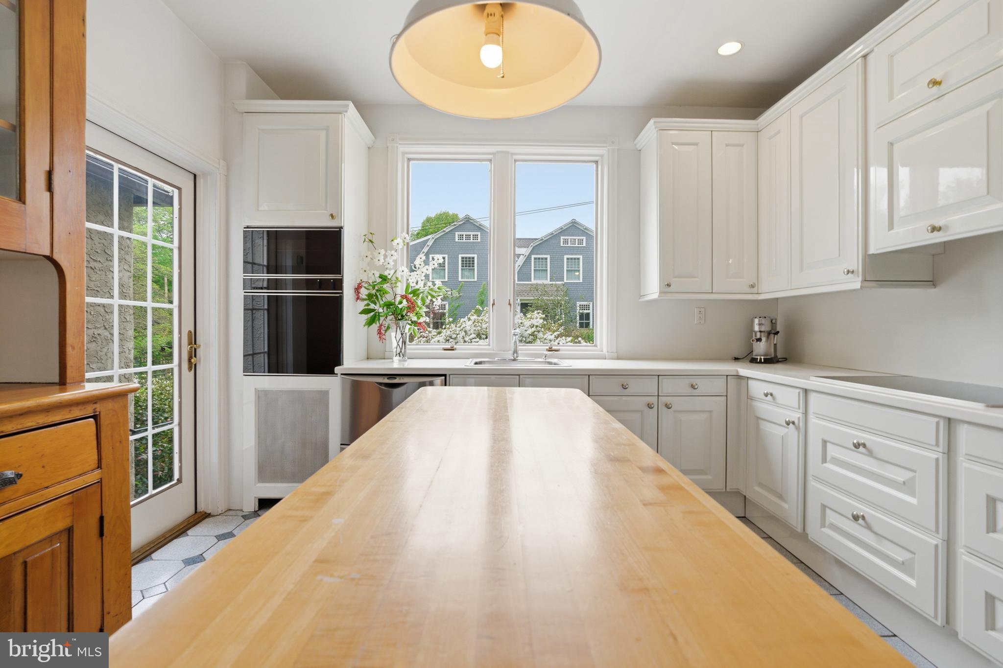 NORTH WAYNE - Residential