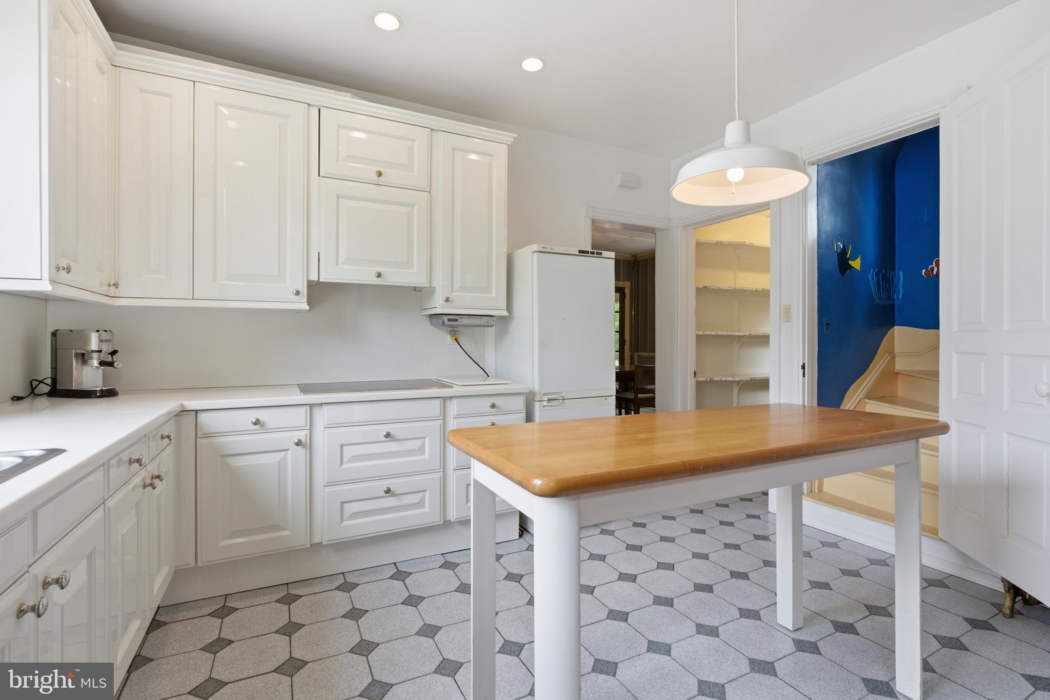 NORTH WAYNE - Residential