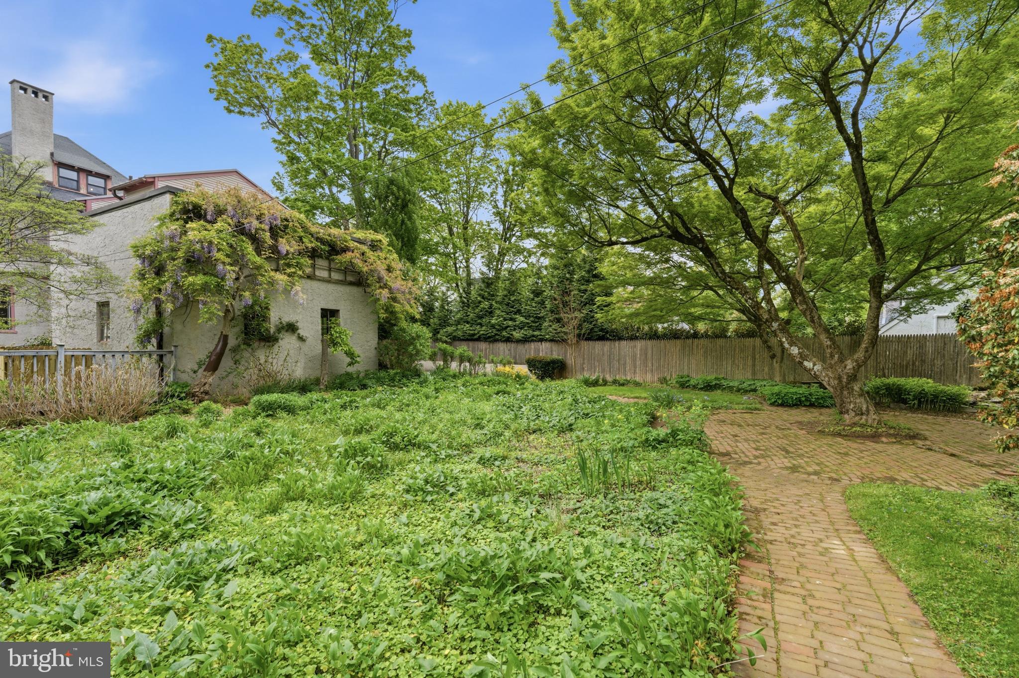 NORTH WAYNE - Residential