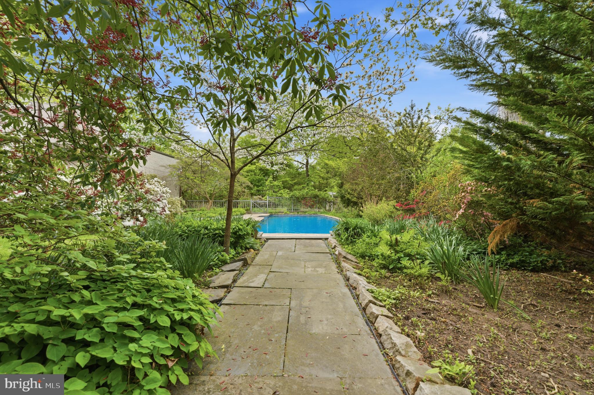 NORTH WAYNE - Residential