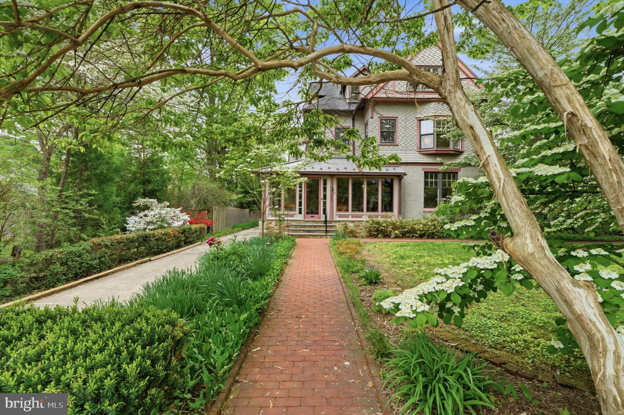 NORTH WAYNE - Residential