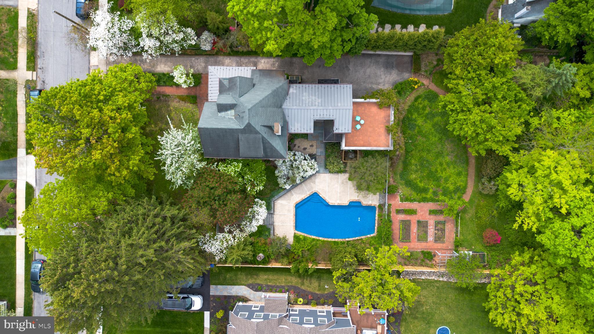 NORTH WAYNE - Residential