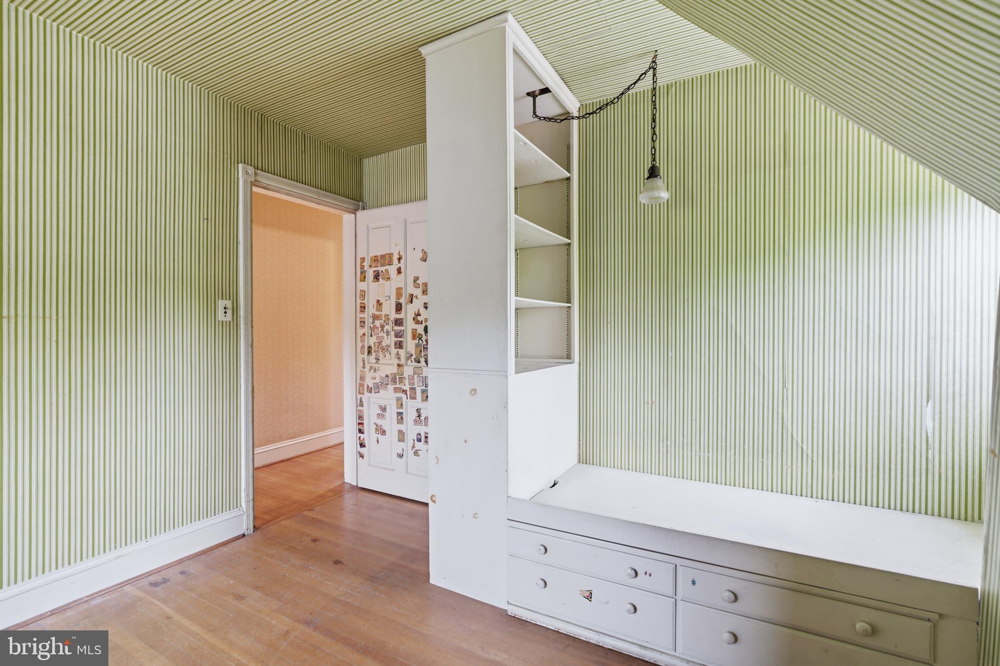 NORTH WAYNE - Residential