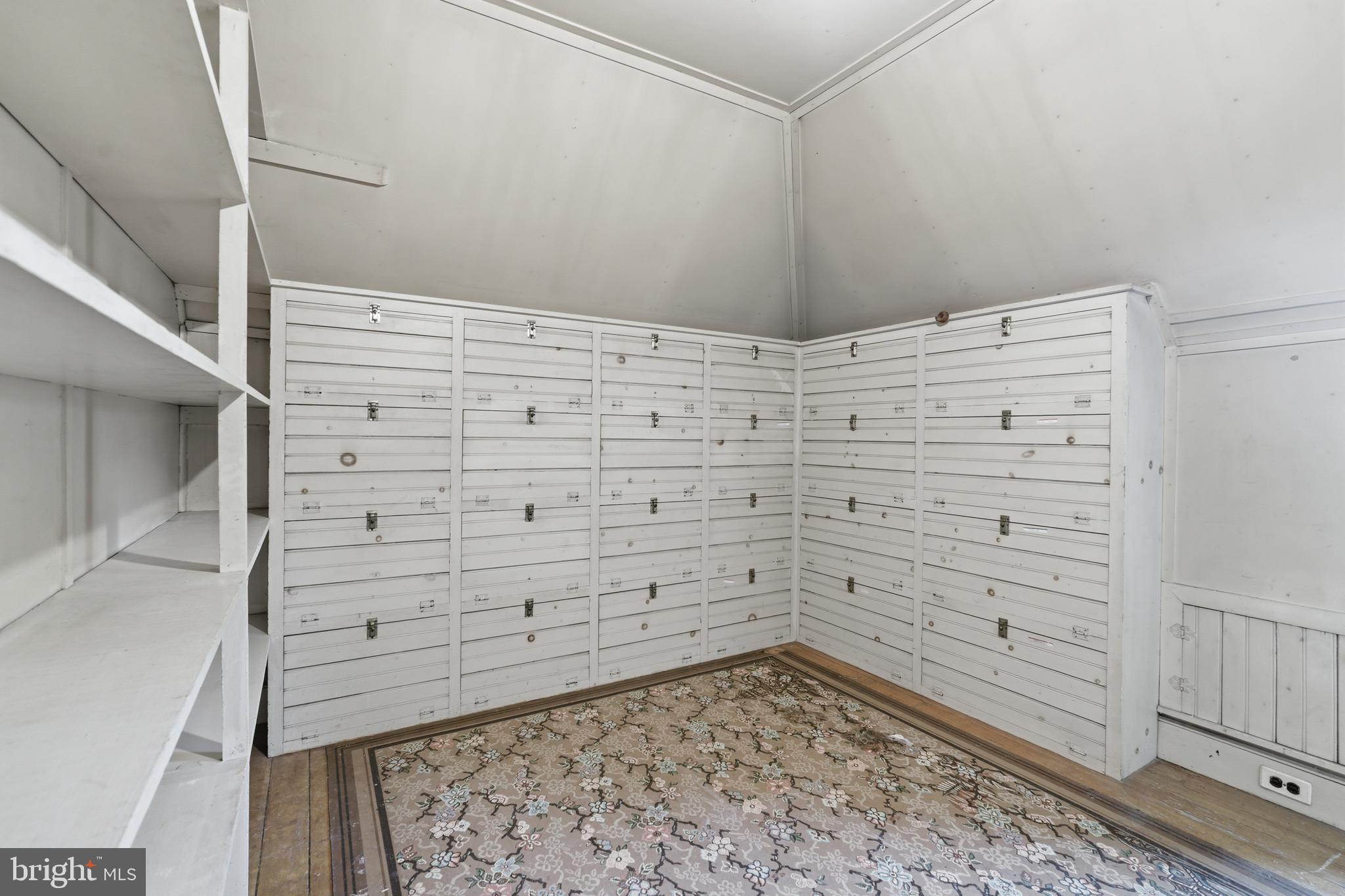 NORTH WAYNE - Residential