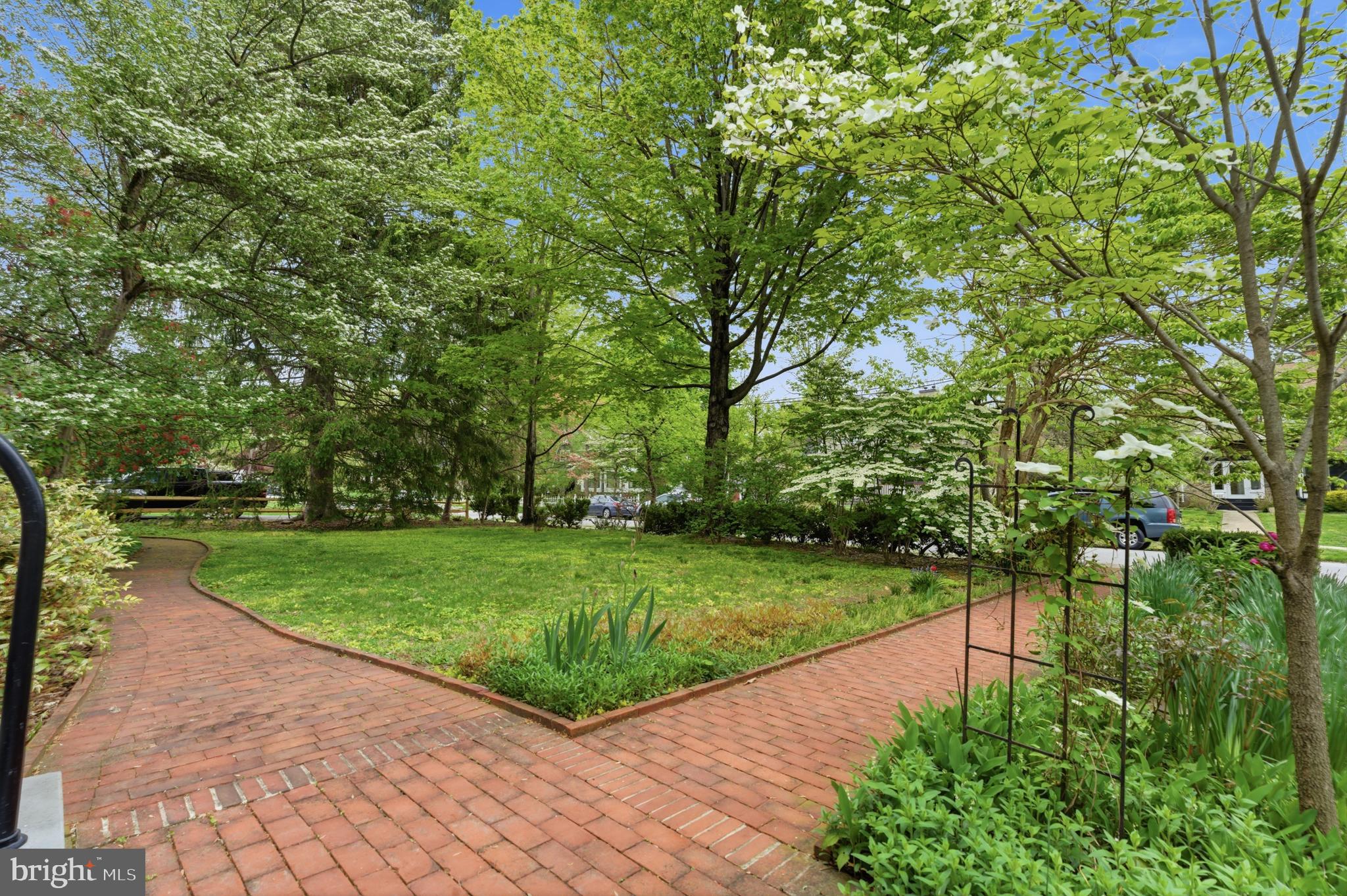 NORTH WAYNE - Residential