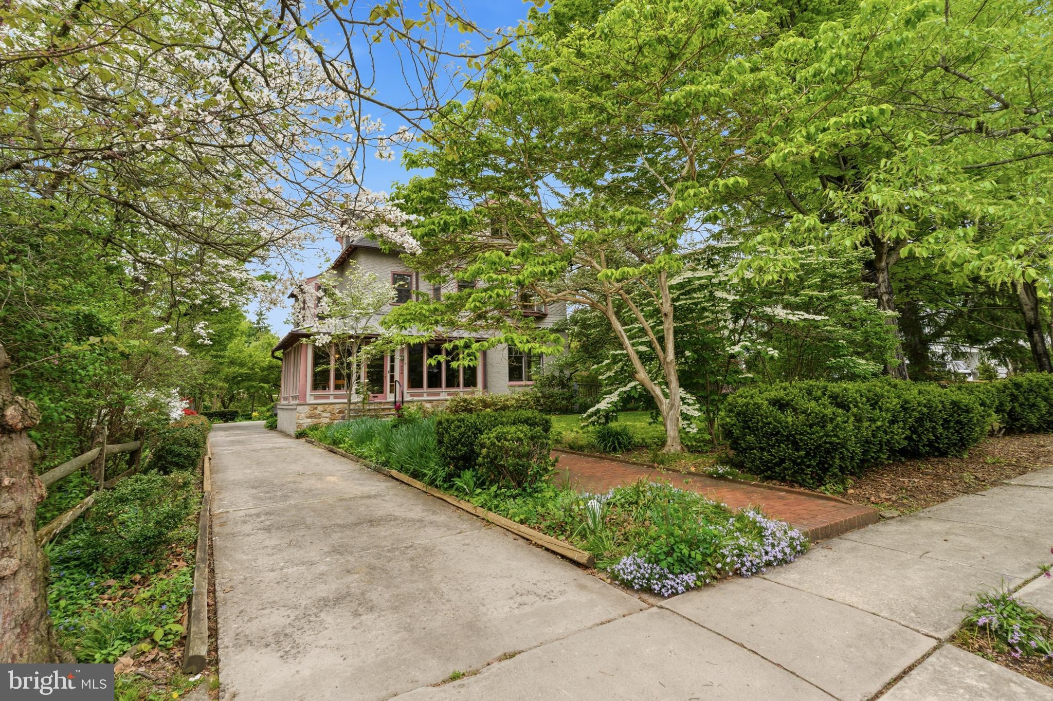 NORTH WAYNE - Residential