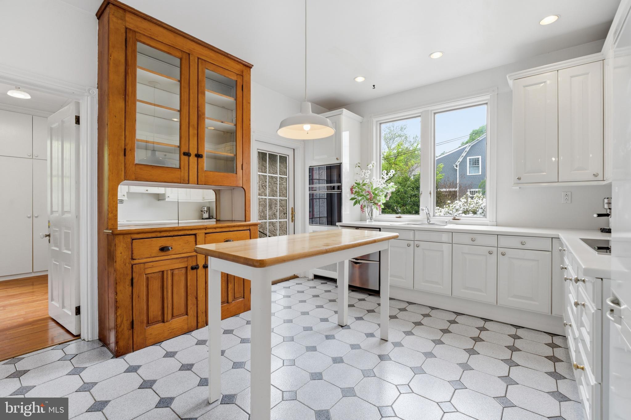 NORTH WAYNE - Residential