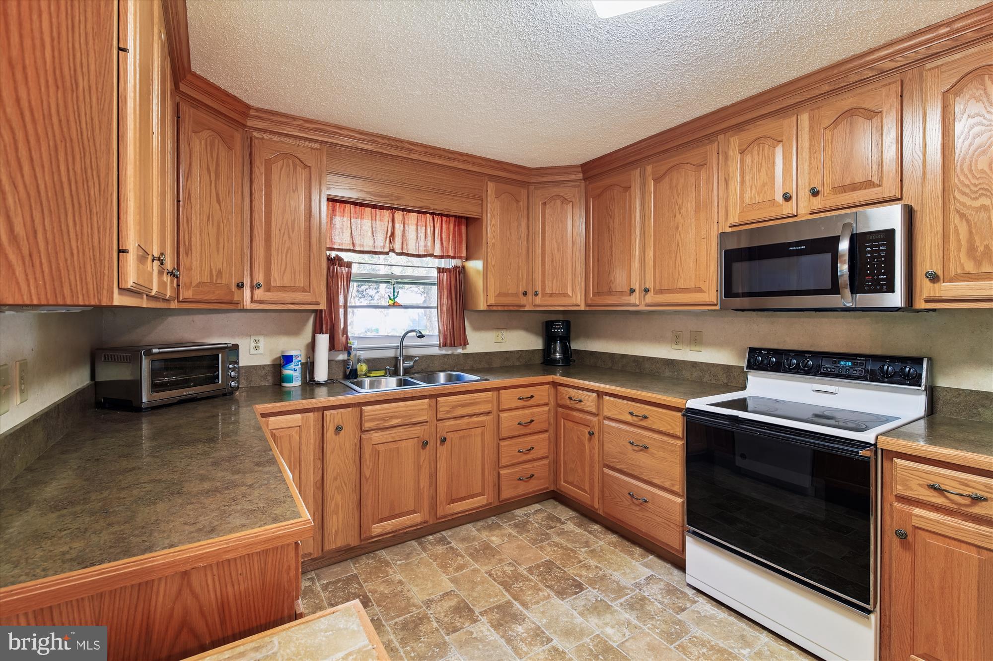 RICH-MAR ACRES - Residential