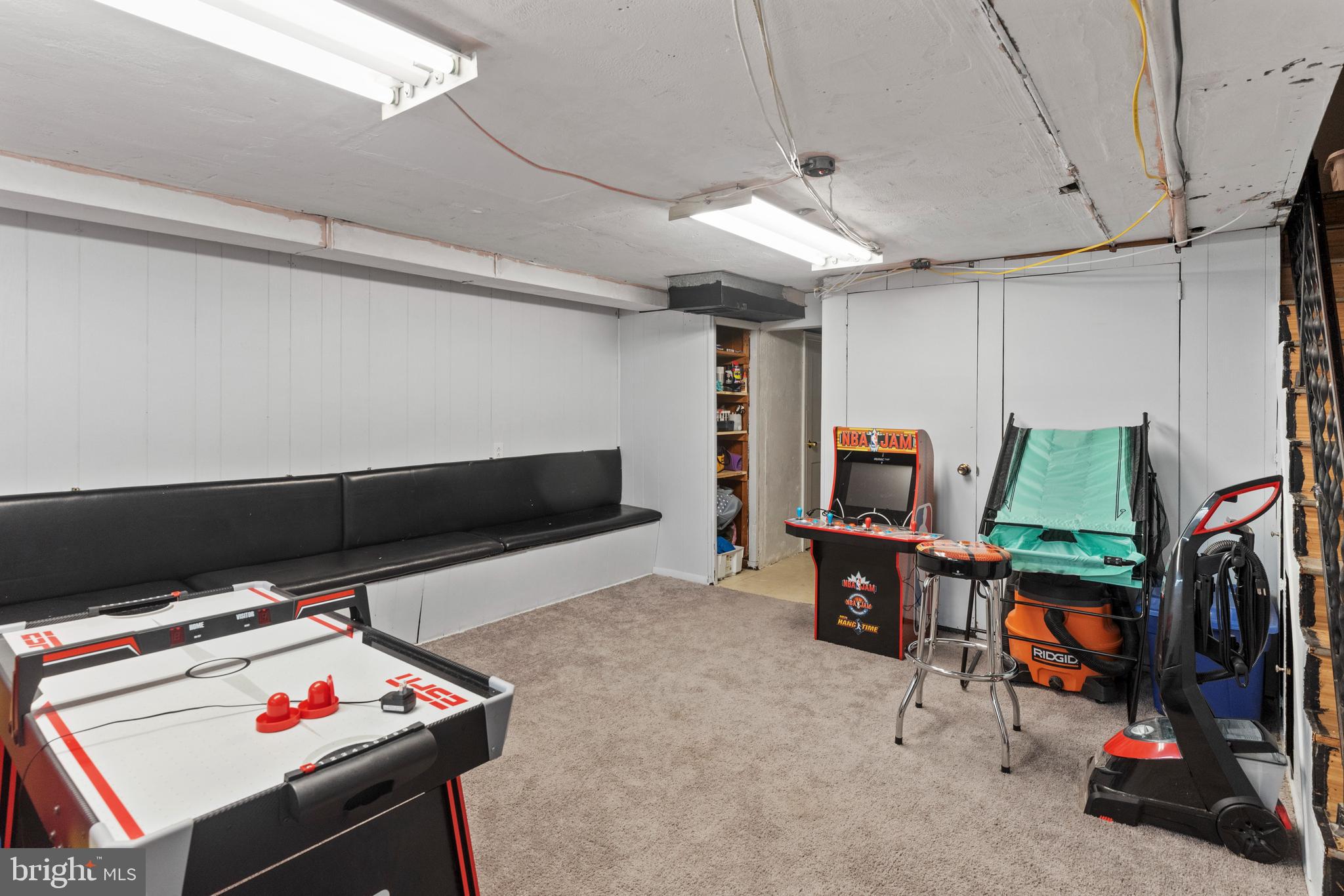 BURHOLME - Residential