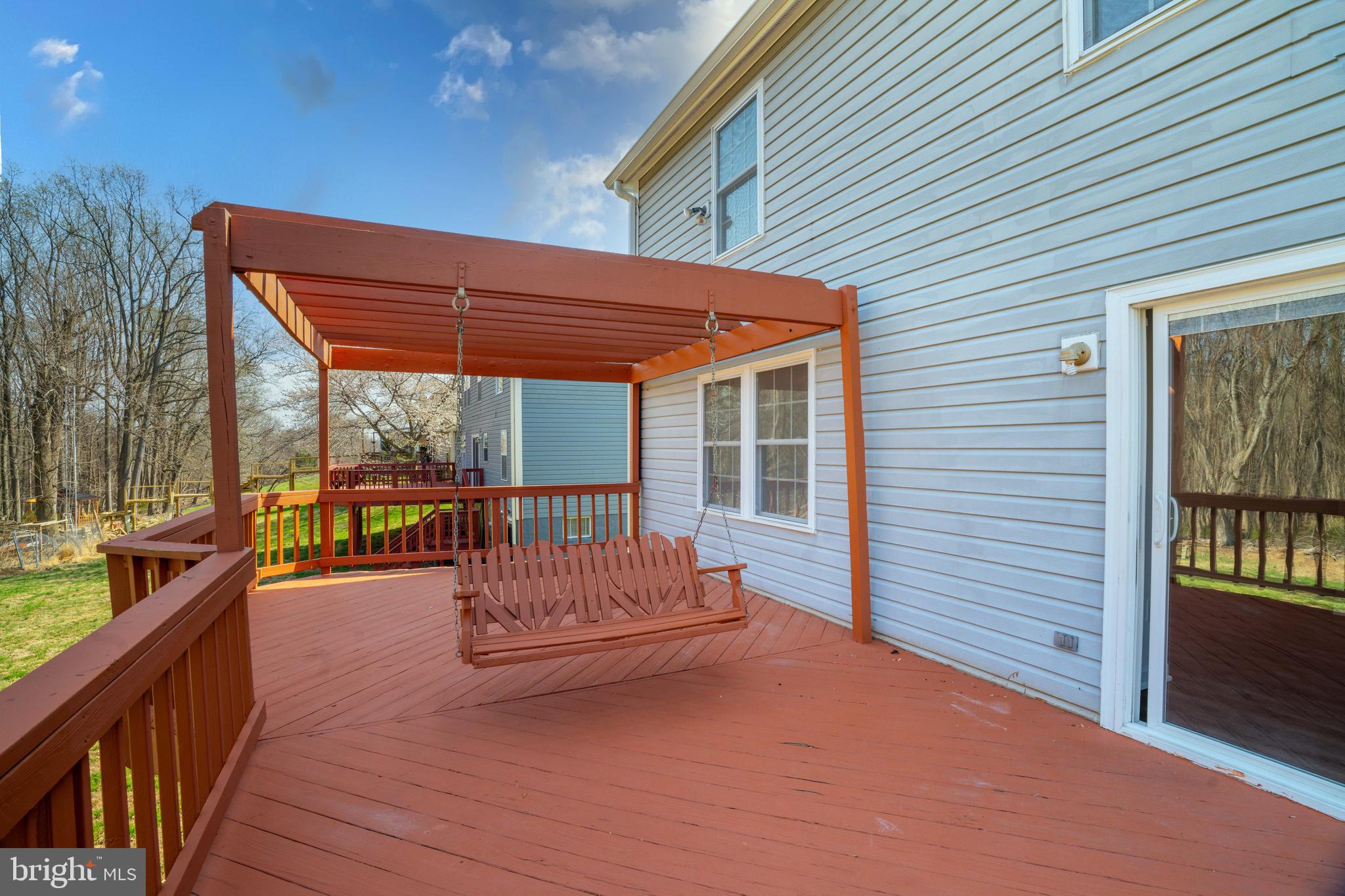 OAK SPRINGS - Residential