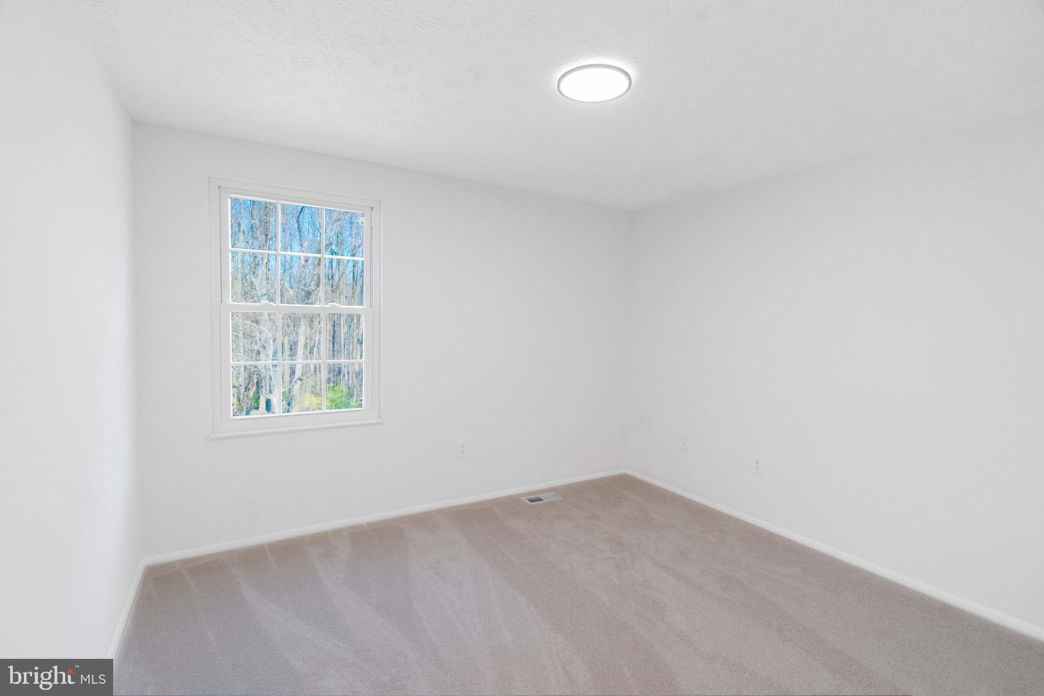 OAK SPRINGS - Residential