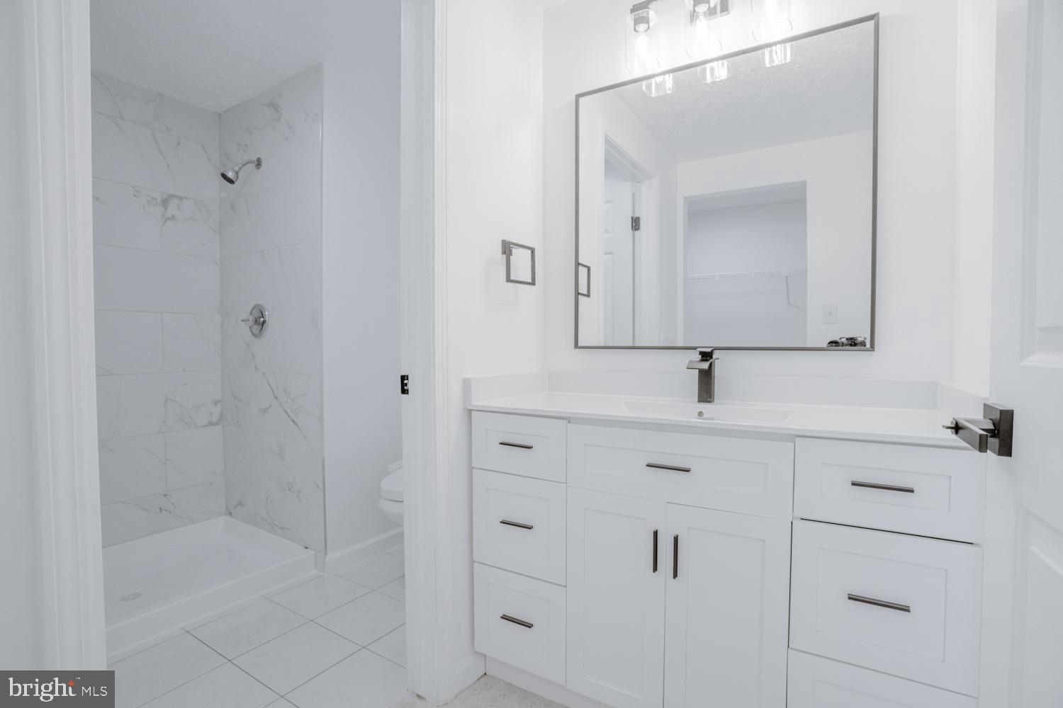 OAK SPRINGS - Residential