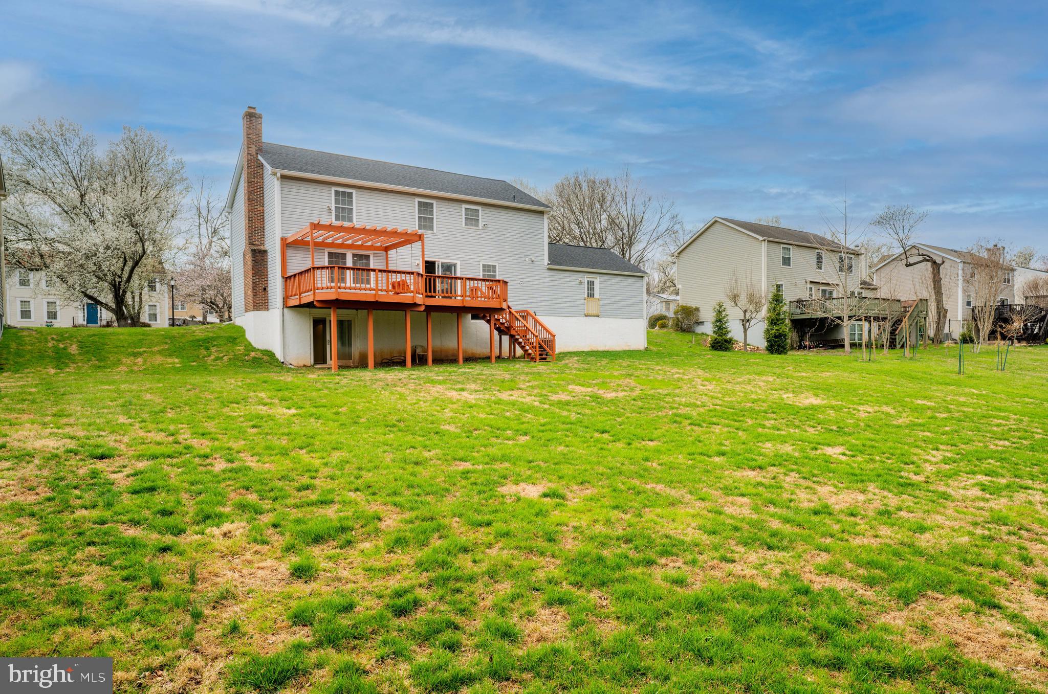 OAK SPRINGS - Residential