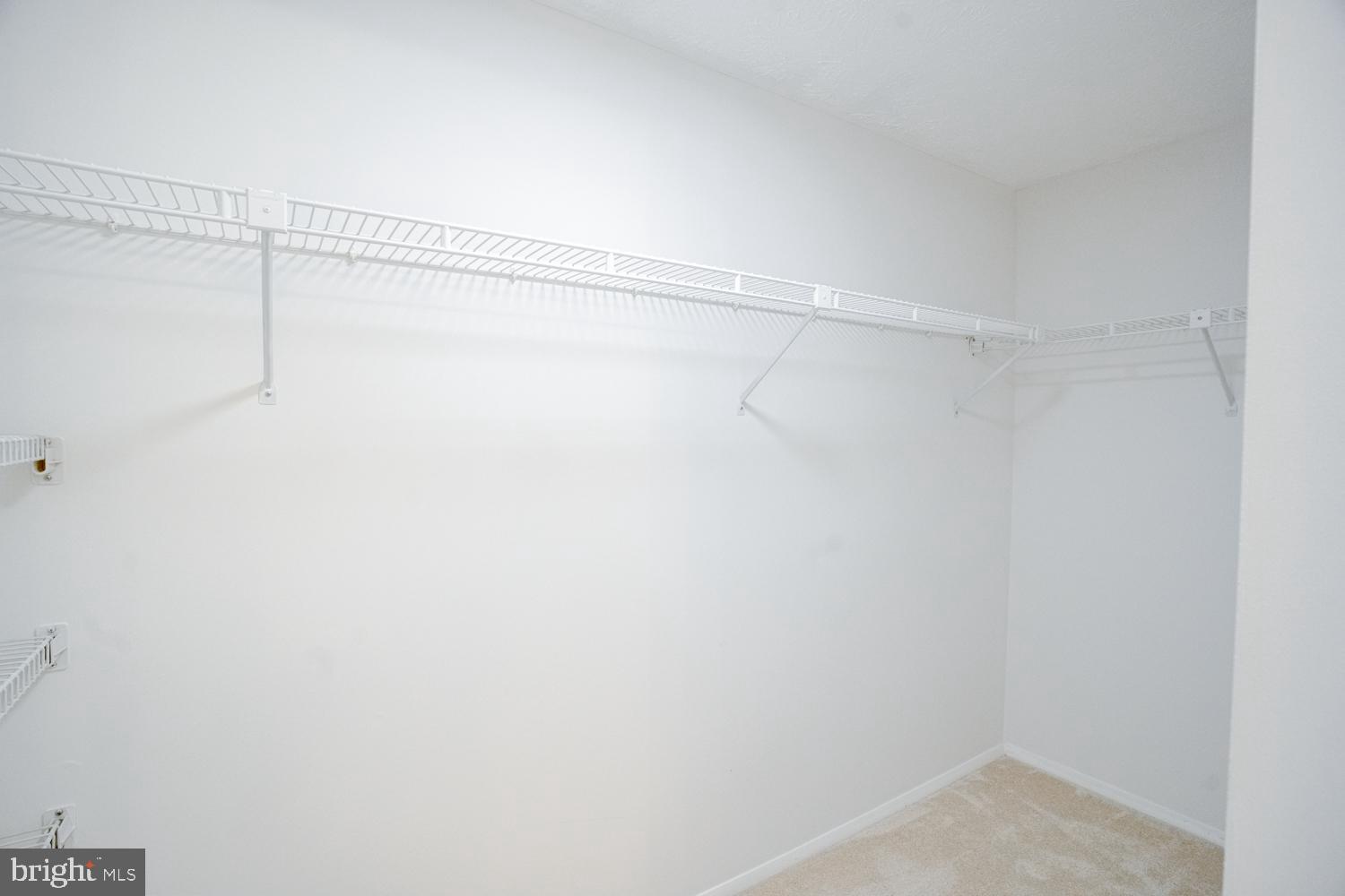 OAK SPRINGS - Residential