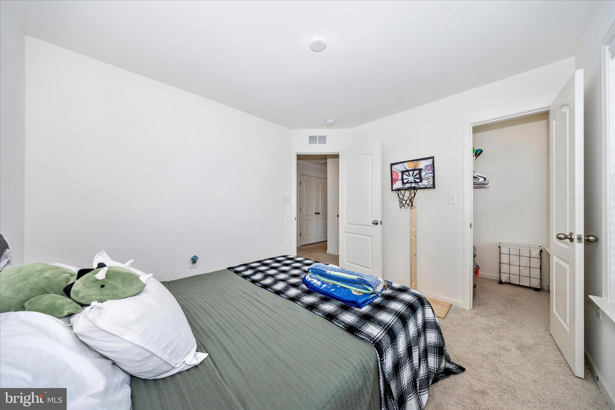 SPRINGDALE FARM - Residential