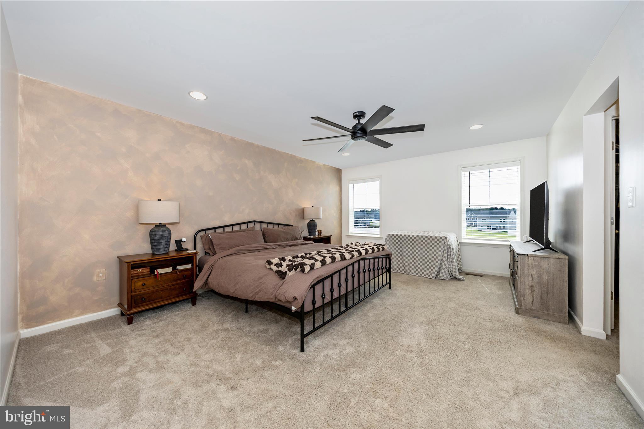 SPRINGDALE FARM - Residential