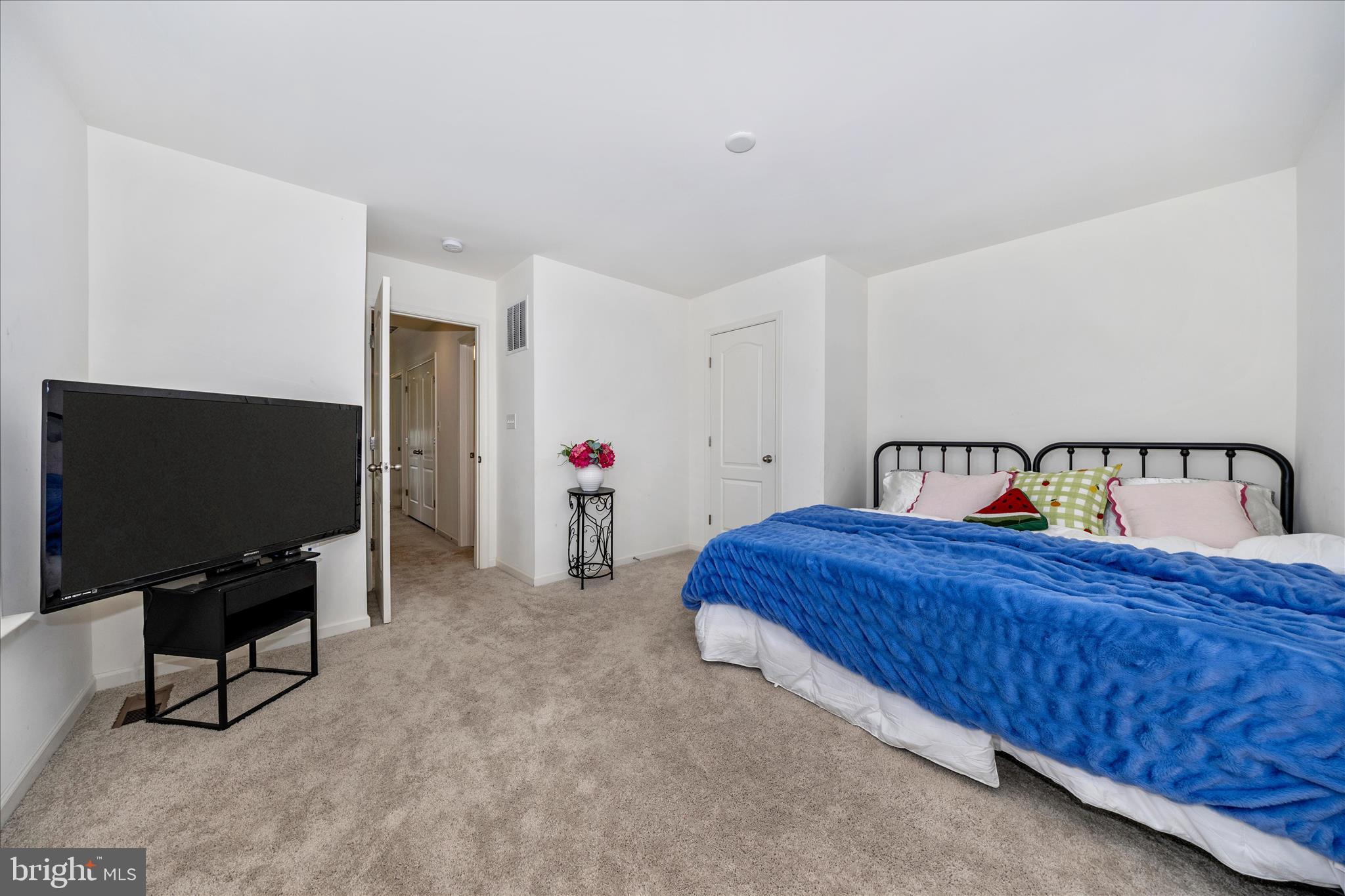 SPRINGDALE FARM - Residential