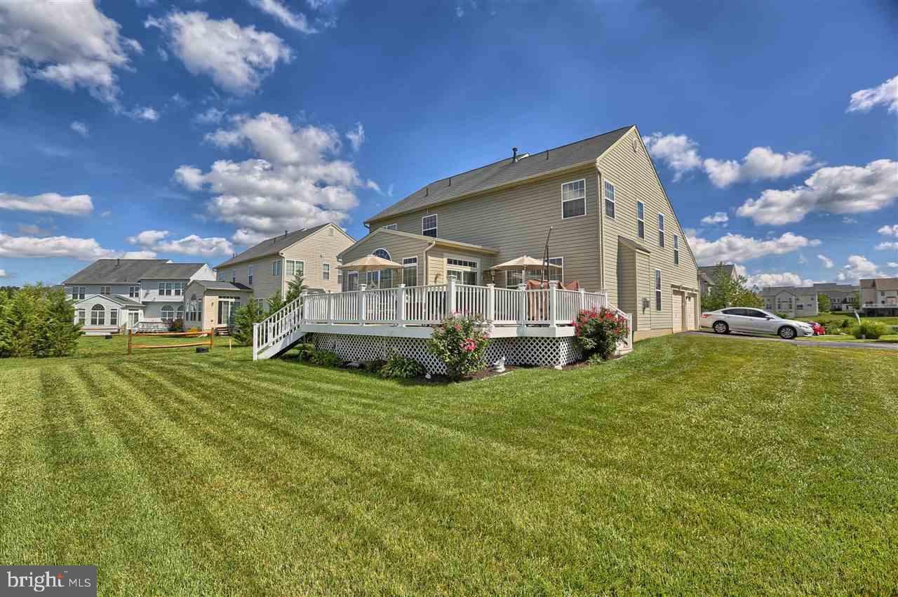 LOGANS RESERVE - Residential