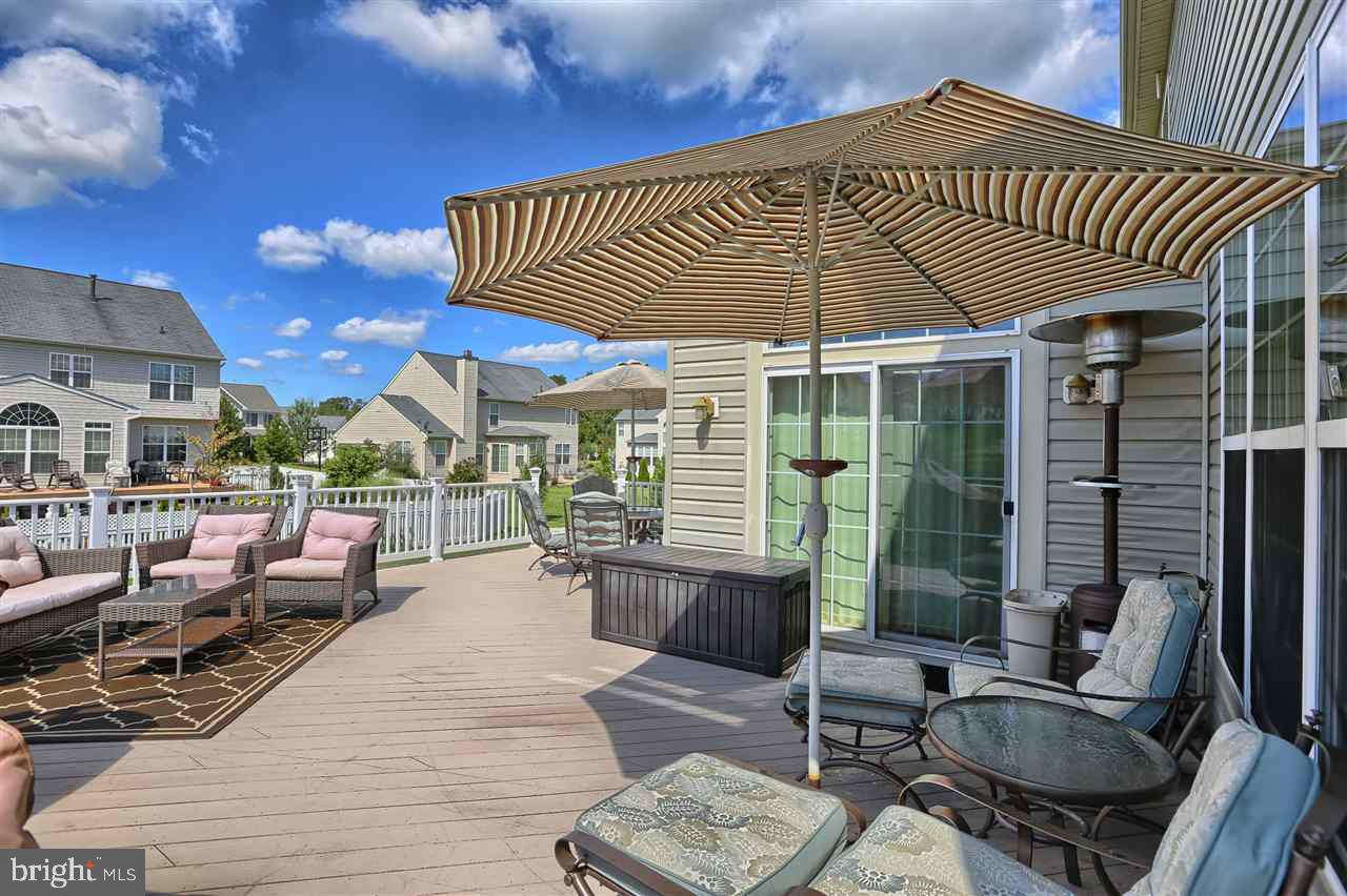 LOGANS RESERVE - Residential