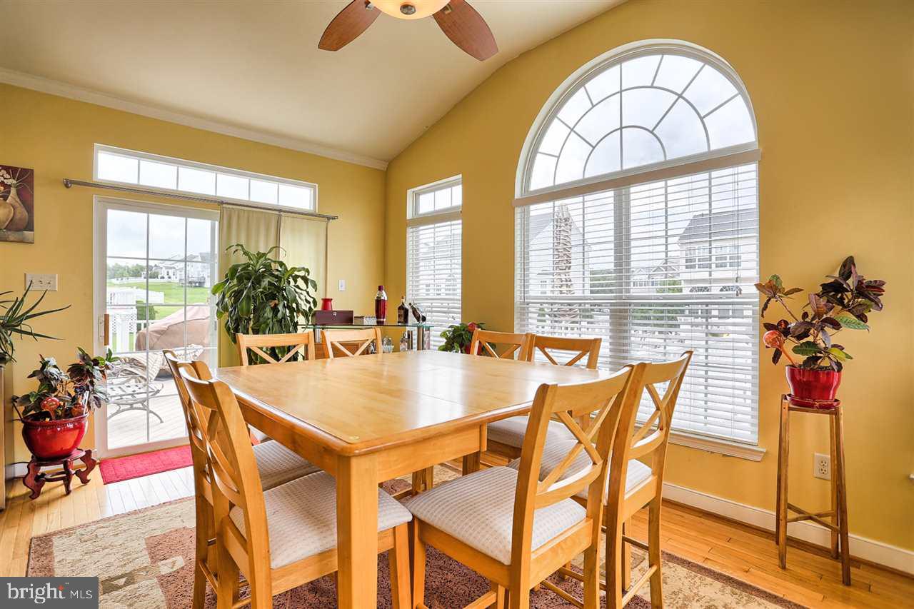 LOGANS RESERVE - Residential