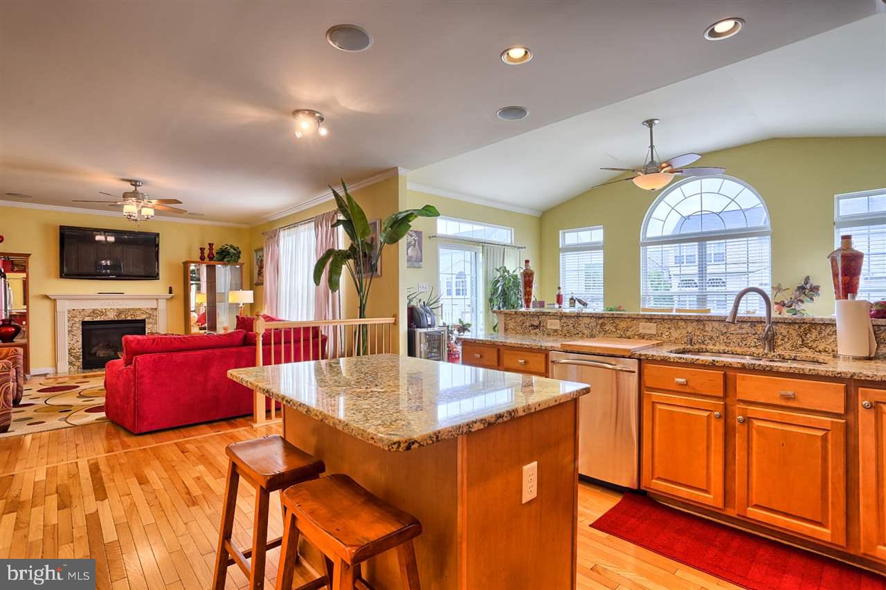 LOGANS RESERVE - Residential