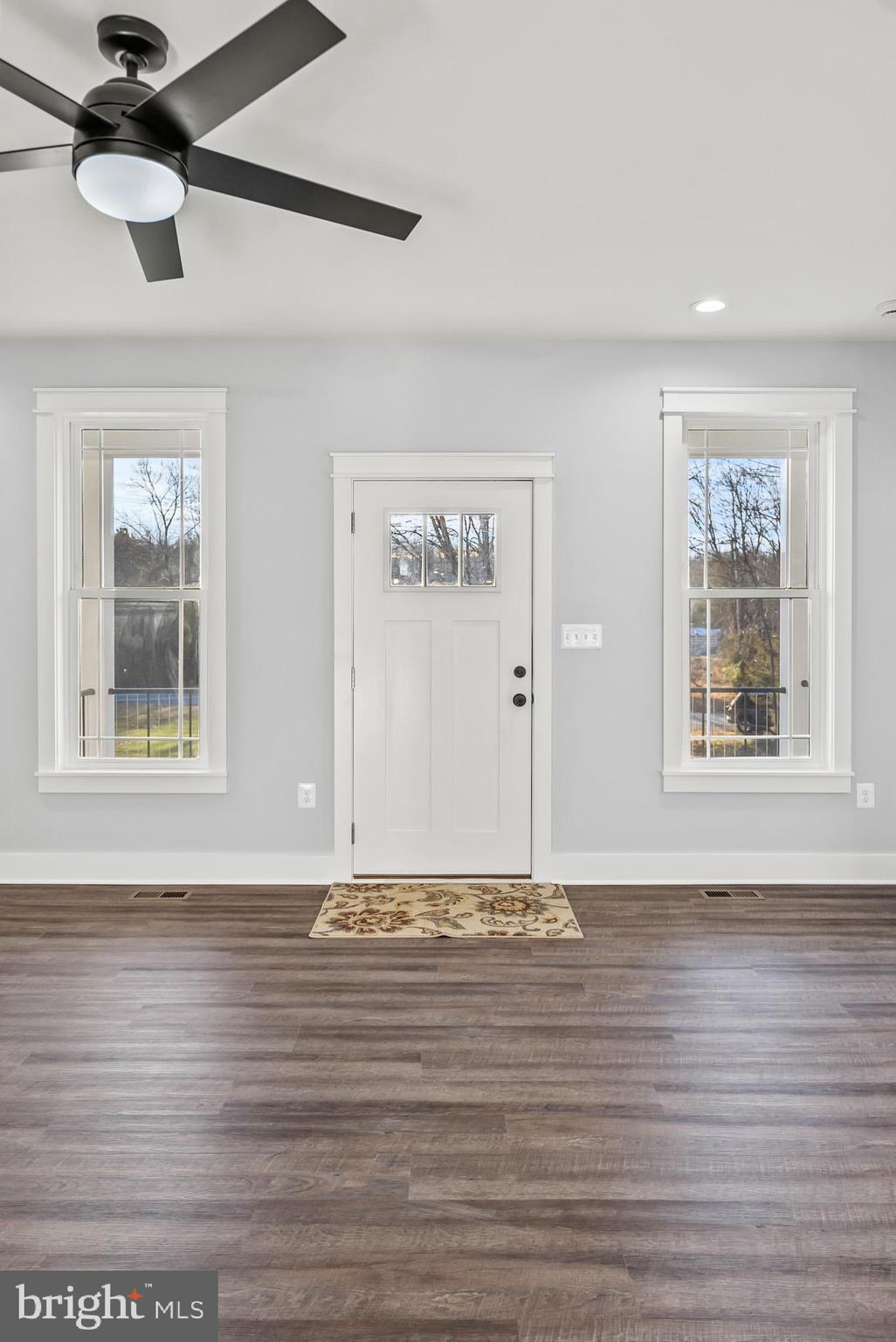 LAKE COUNTRY ESTATES - Residential