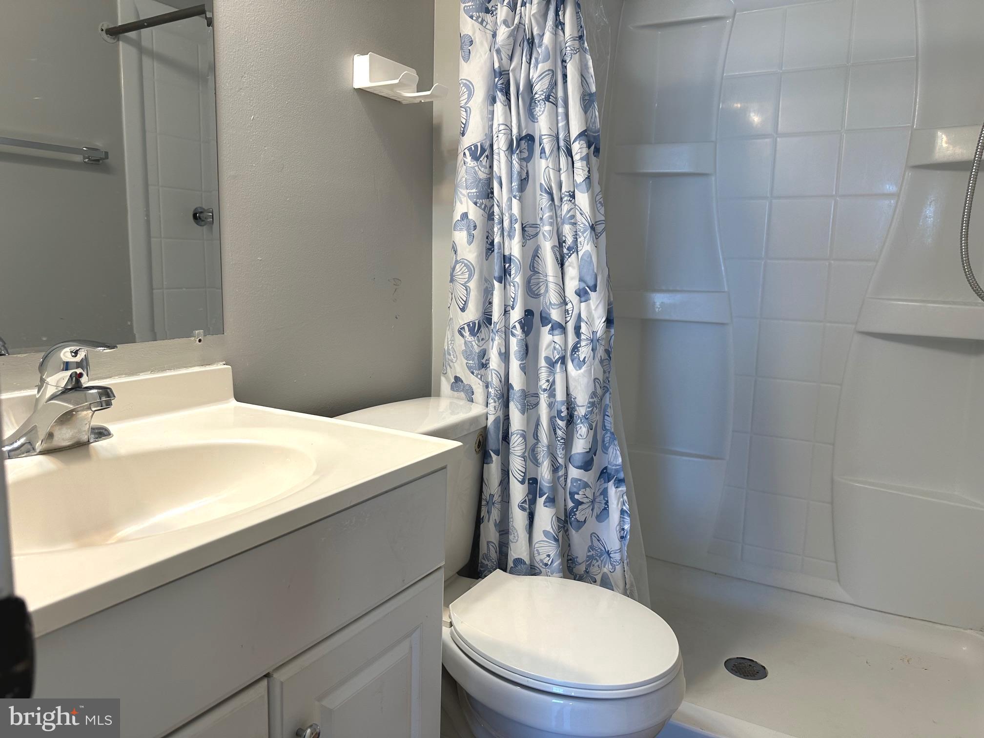 BRISTOE STATION - Residential Lease