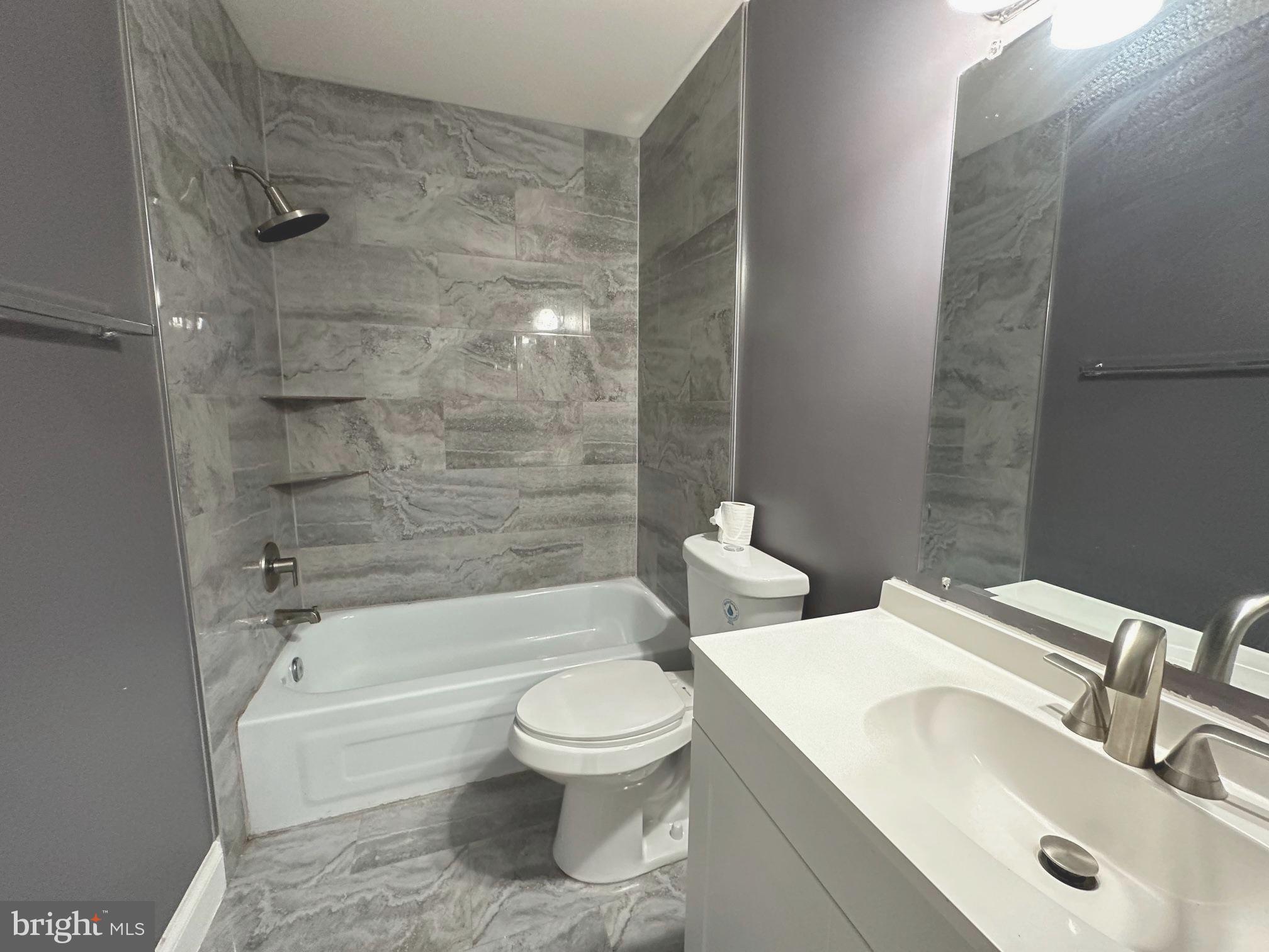 BRISTOE STATION - Residential Lease