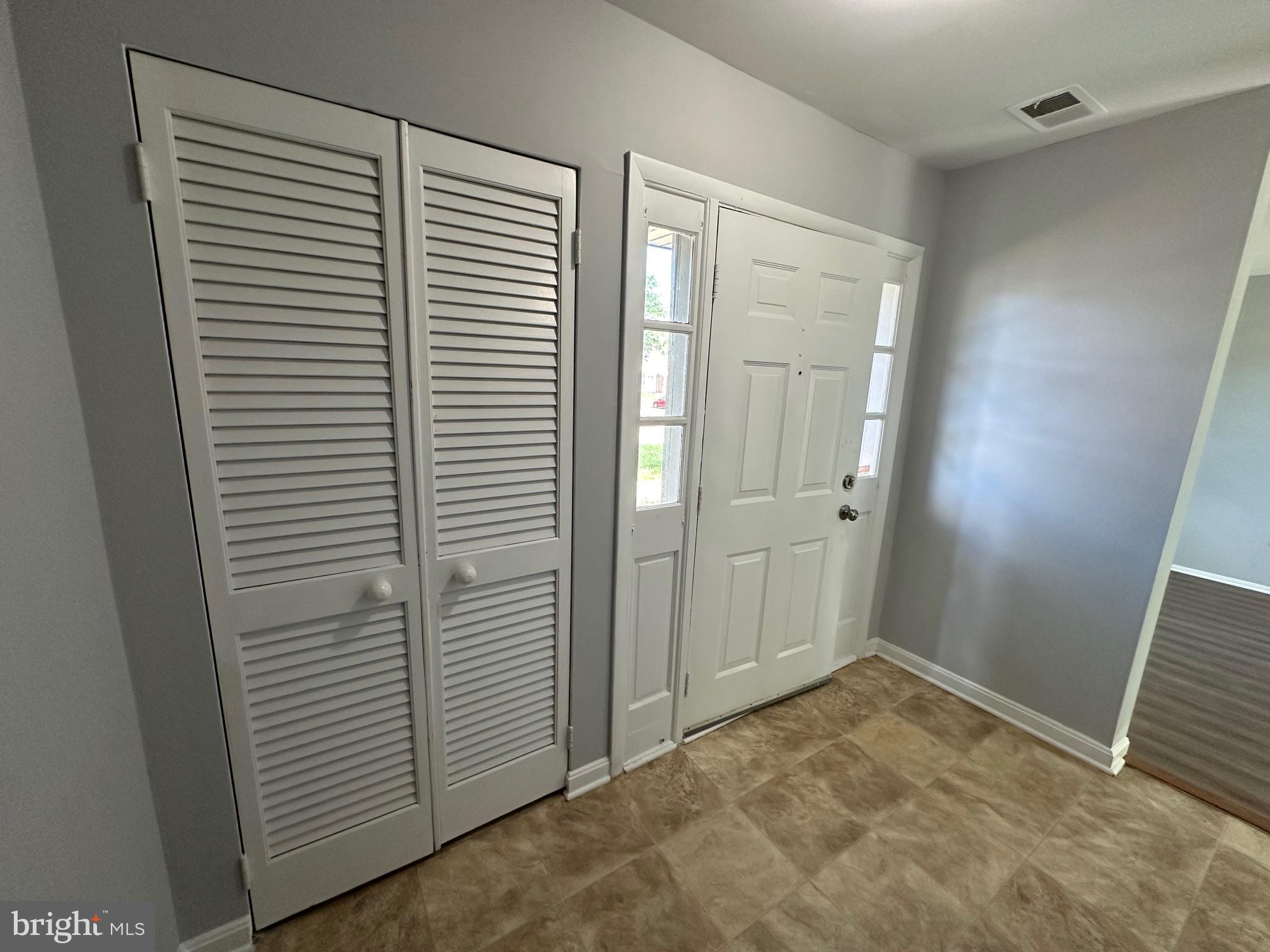 BRISTOE STATION - Residential Lease