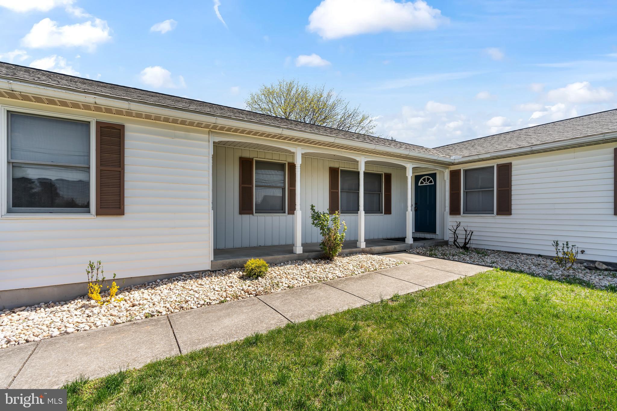 HAGERSTOWN - Residential