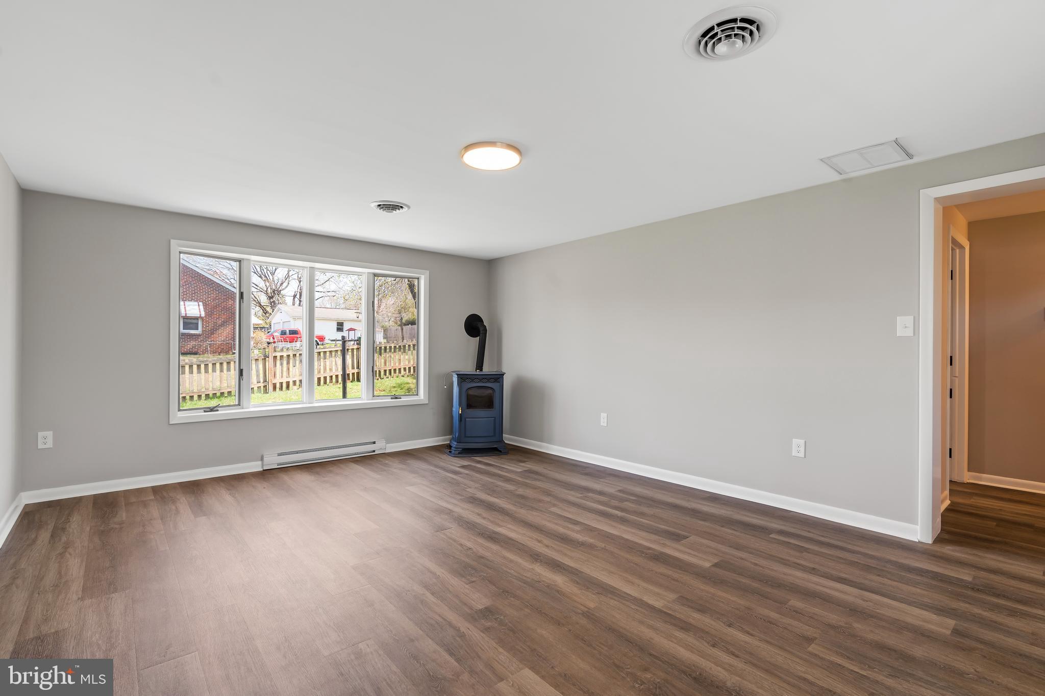 HAGERSTOWN - Residential